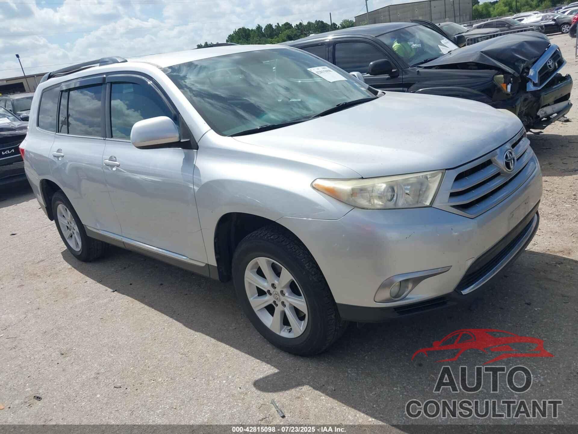 TOYOTA HIGHLANDER 2011 - 5TDZK3EH0BS028348