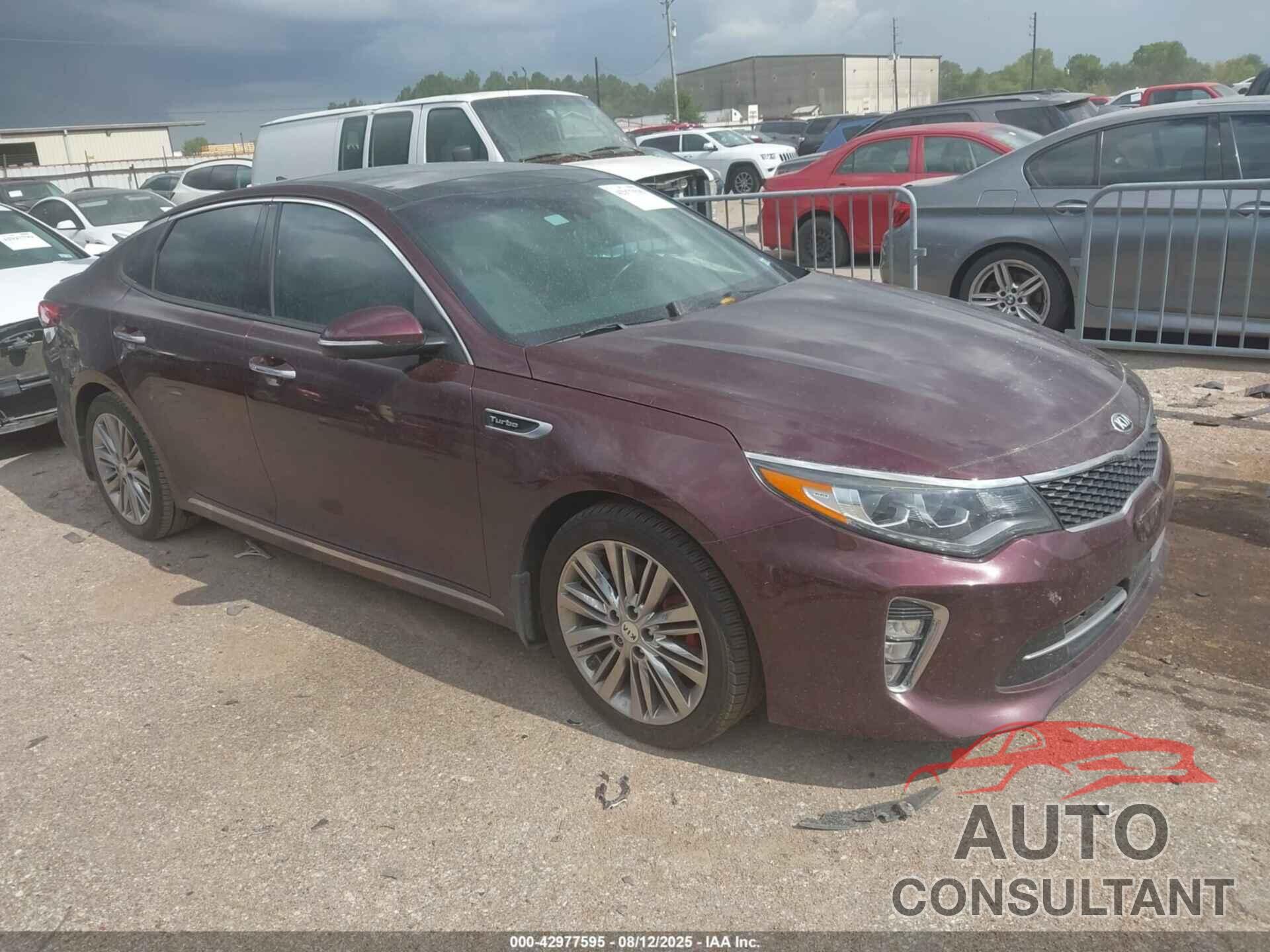 KIA OPTIMA 2018 - 5XXGV4L22JG215920
