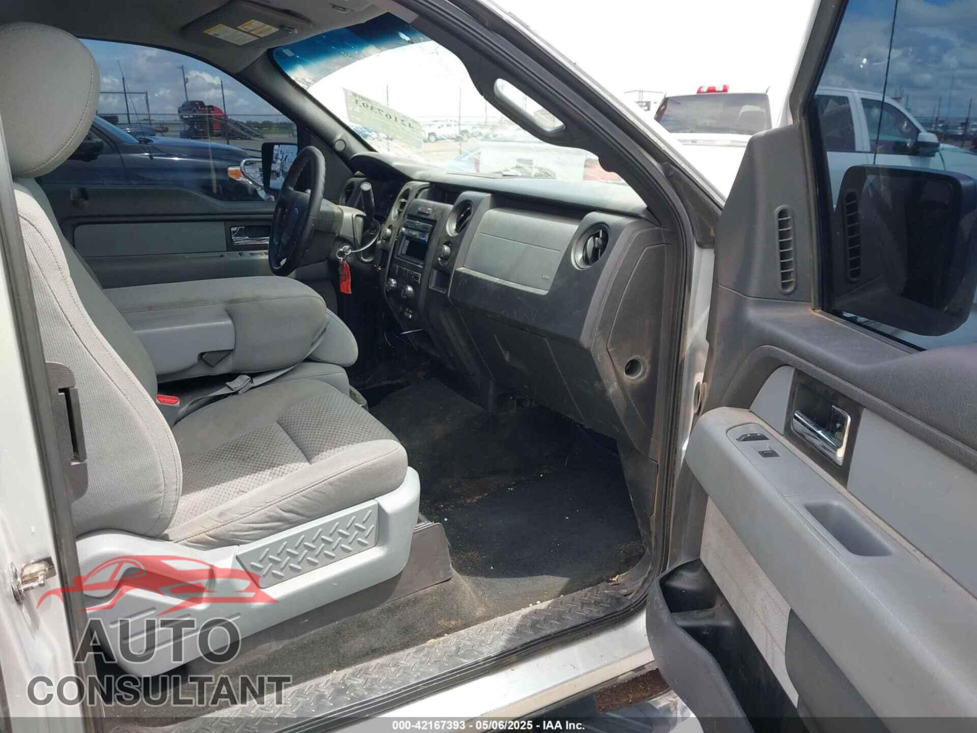 FORD F-150 2013 - 1FTFX1EF3DFD11076