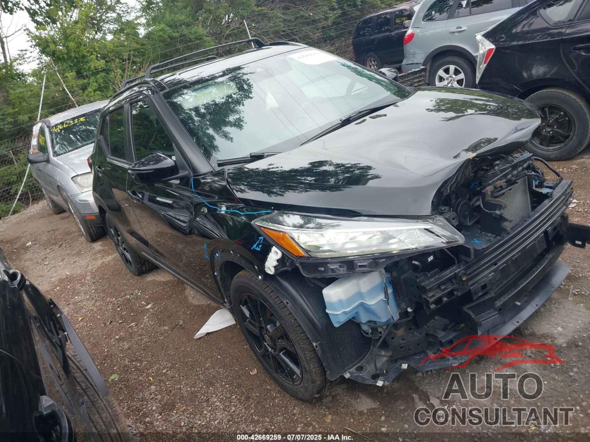 NISSAN KICKS 2021 - 3N1CP5DV8ML562736