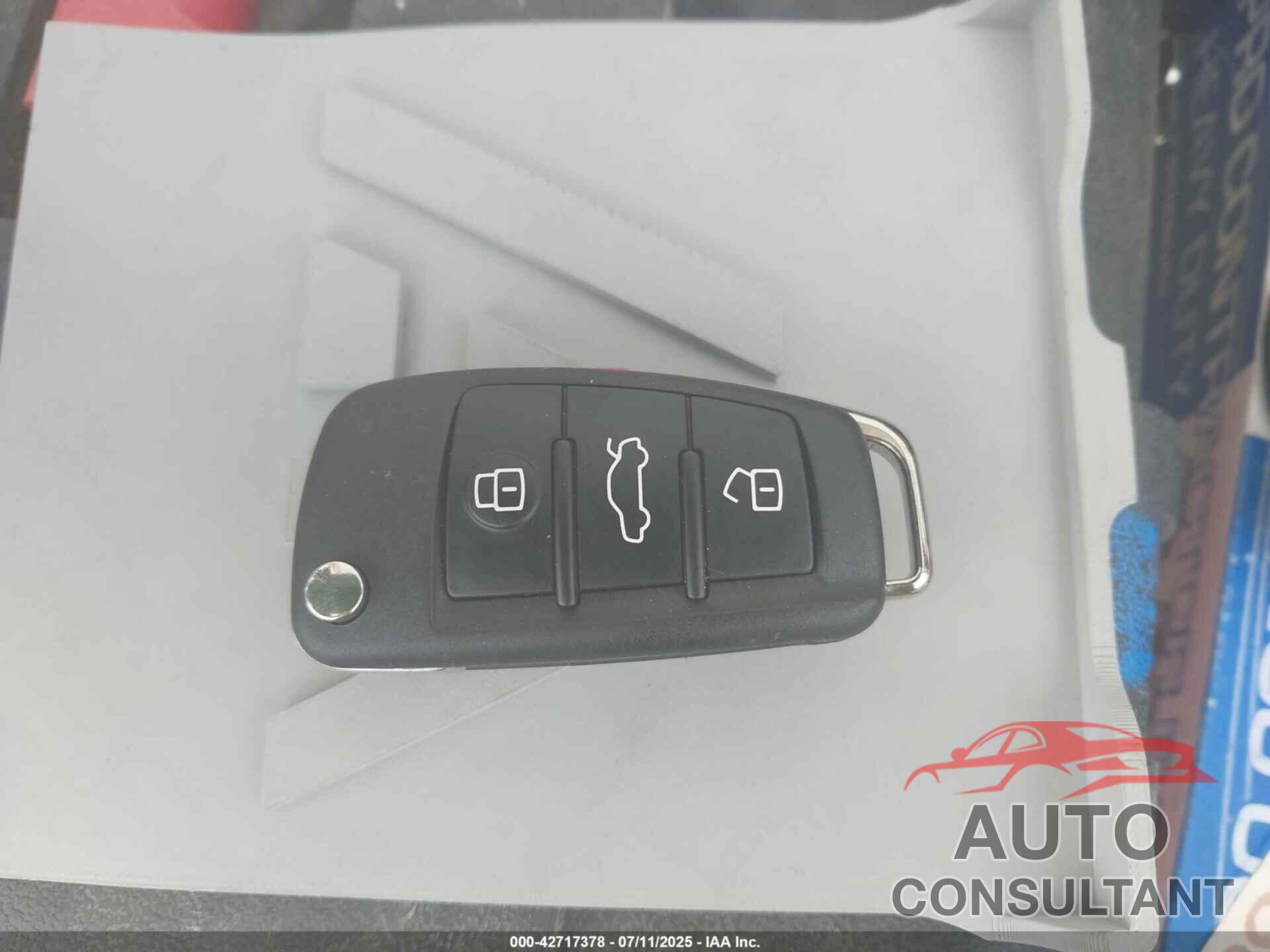AUDI Q3 2018 - WA1BCCFS9JR025027