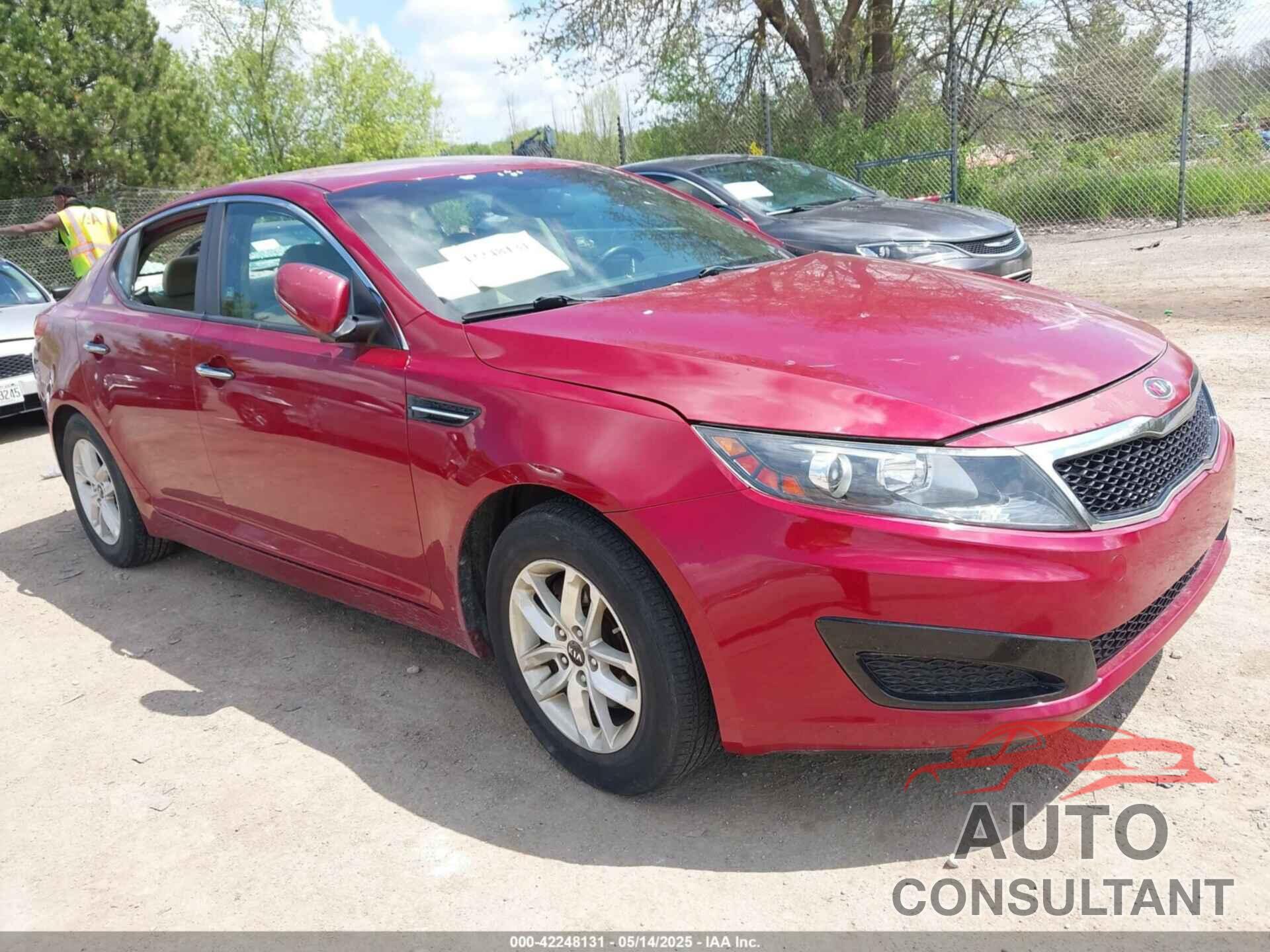 KIA OPTIMA 2011 - KNAGM4A7XB5070436