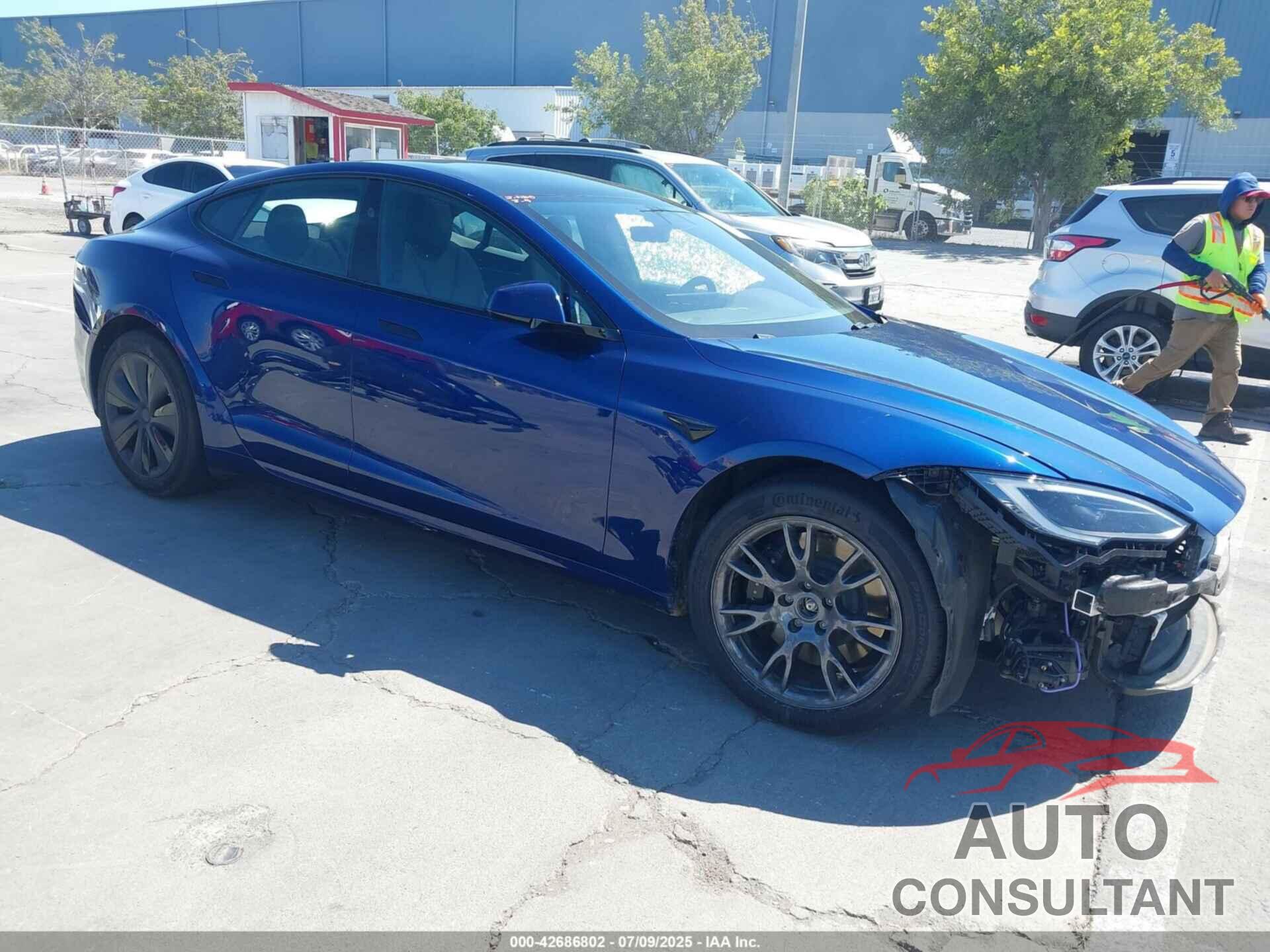 TESLA MODEL S 2023 - 5YJSA1E54PF517300