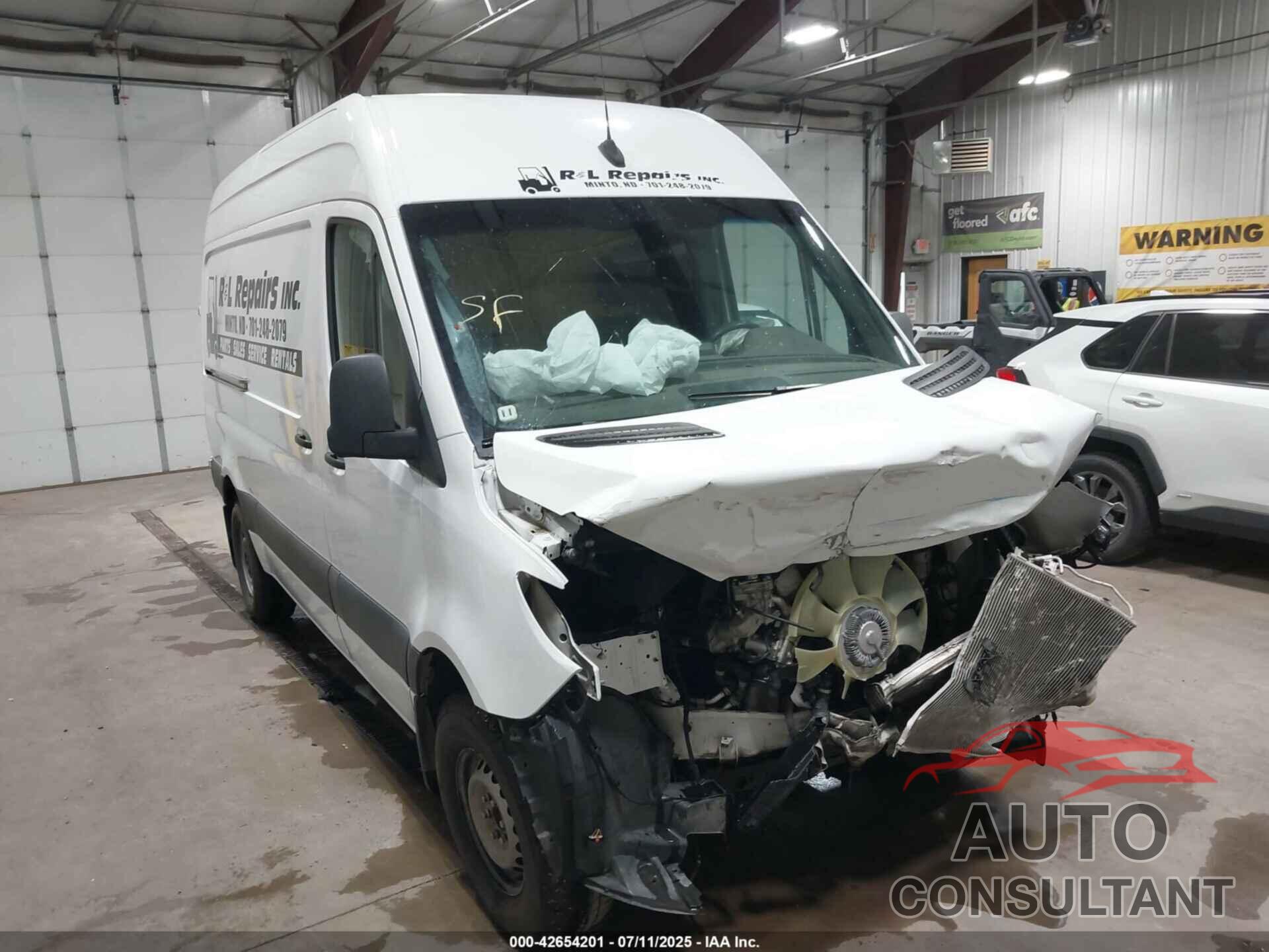 MERCEDES-BENZ SPRINTER 2500 2020 - W1W4EBHYXLT021115