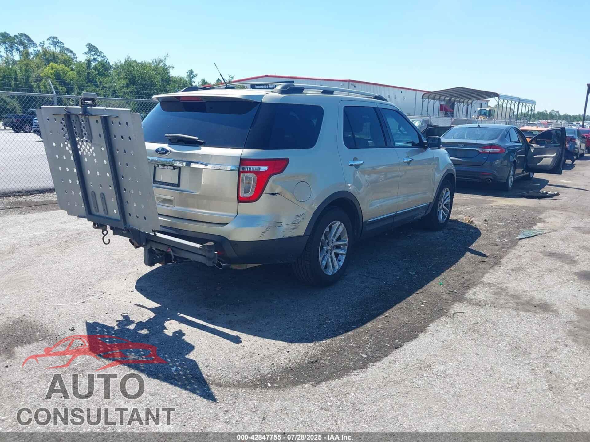 FORD EXPLORER 2011 - 1FMHK7D89BGA55736