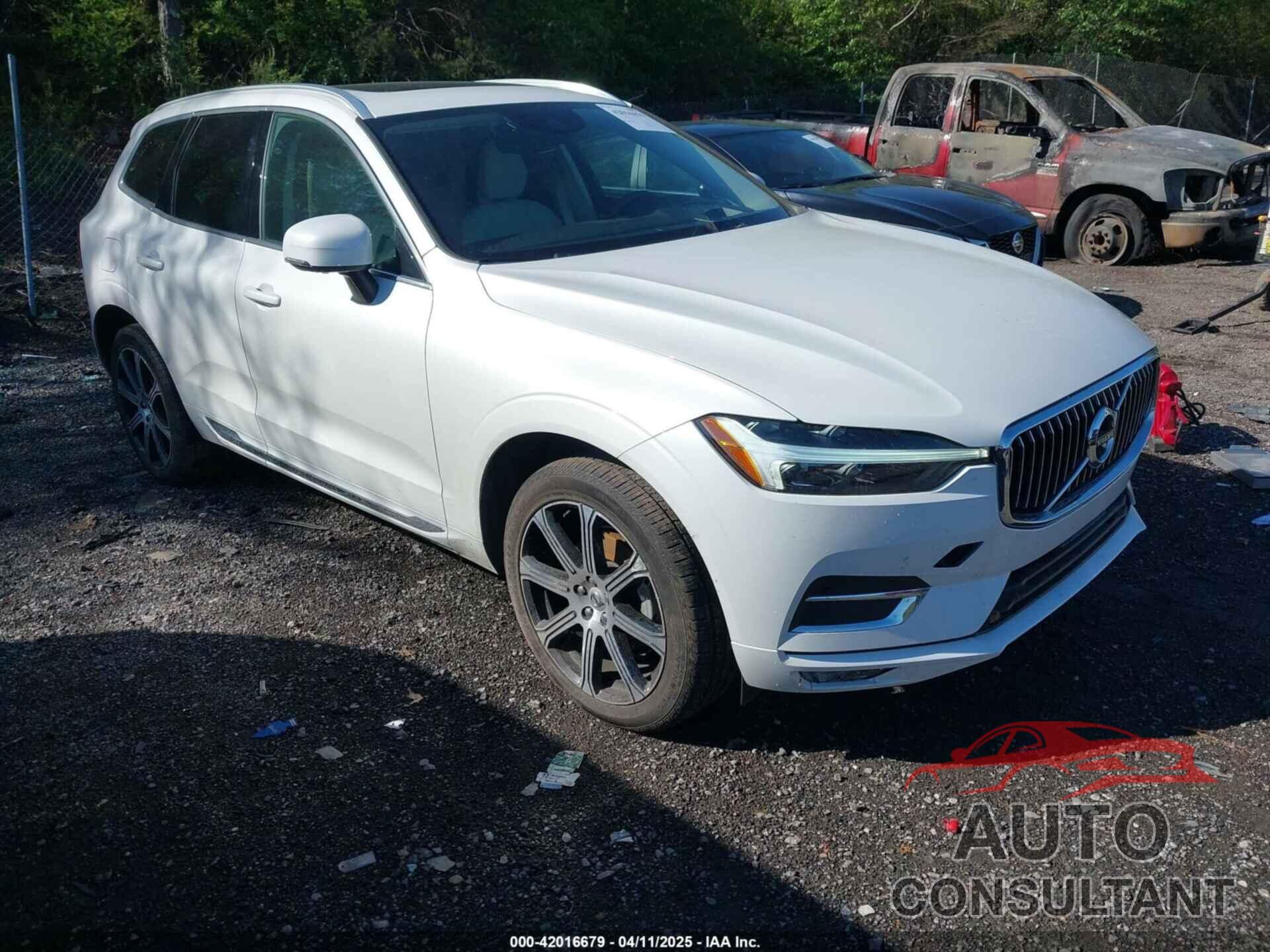 VOLVO XC60 2021 - YV4102DL7M1814289