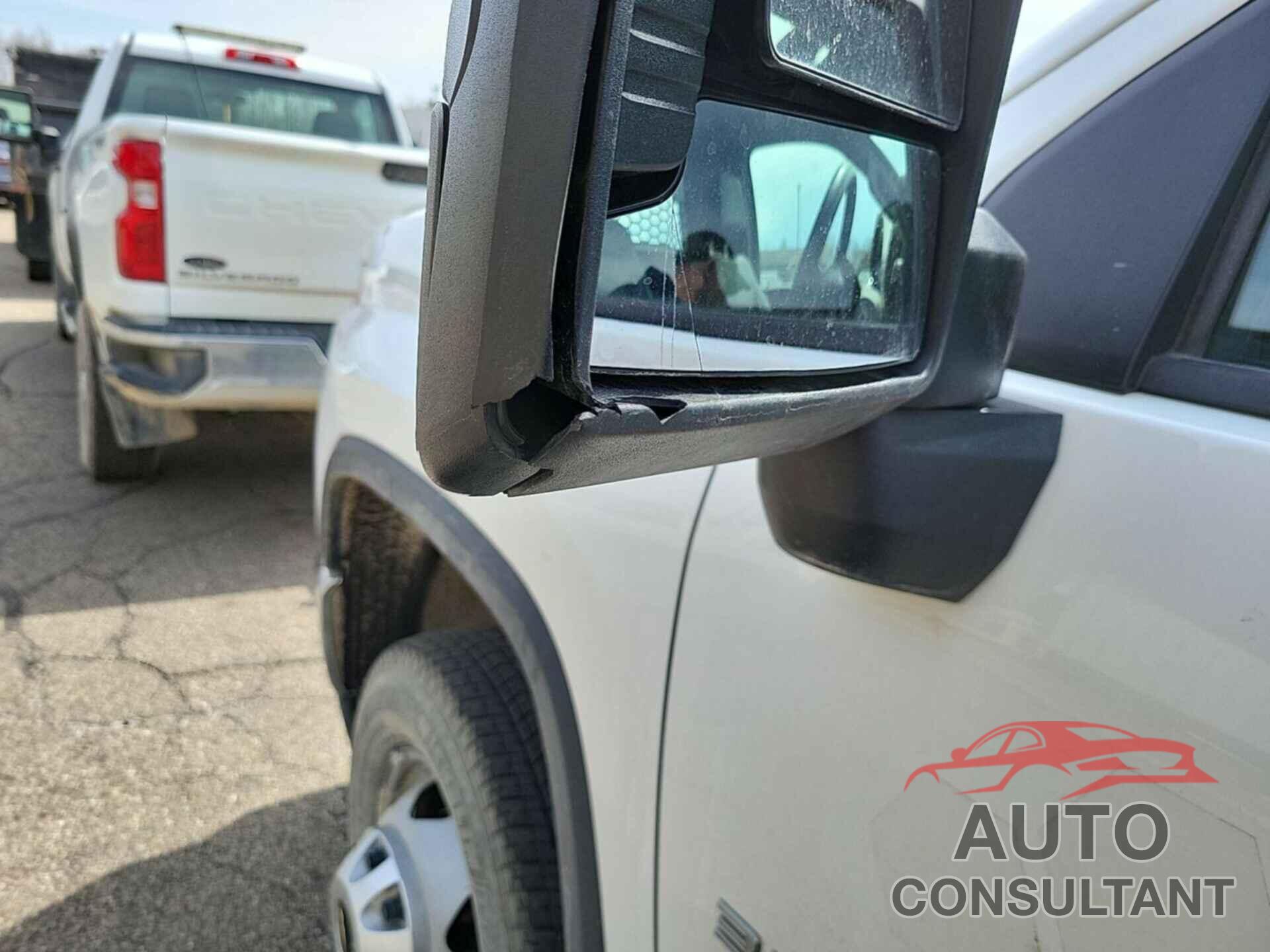 CHEVROLET SILVERADO 2023 - 1GB3YSE70PF217860