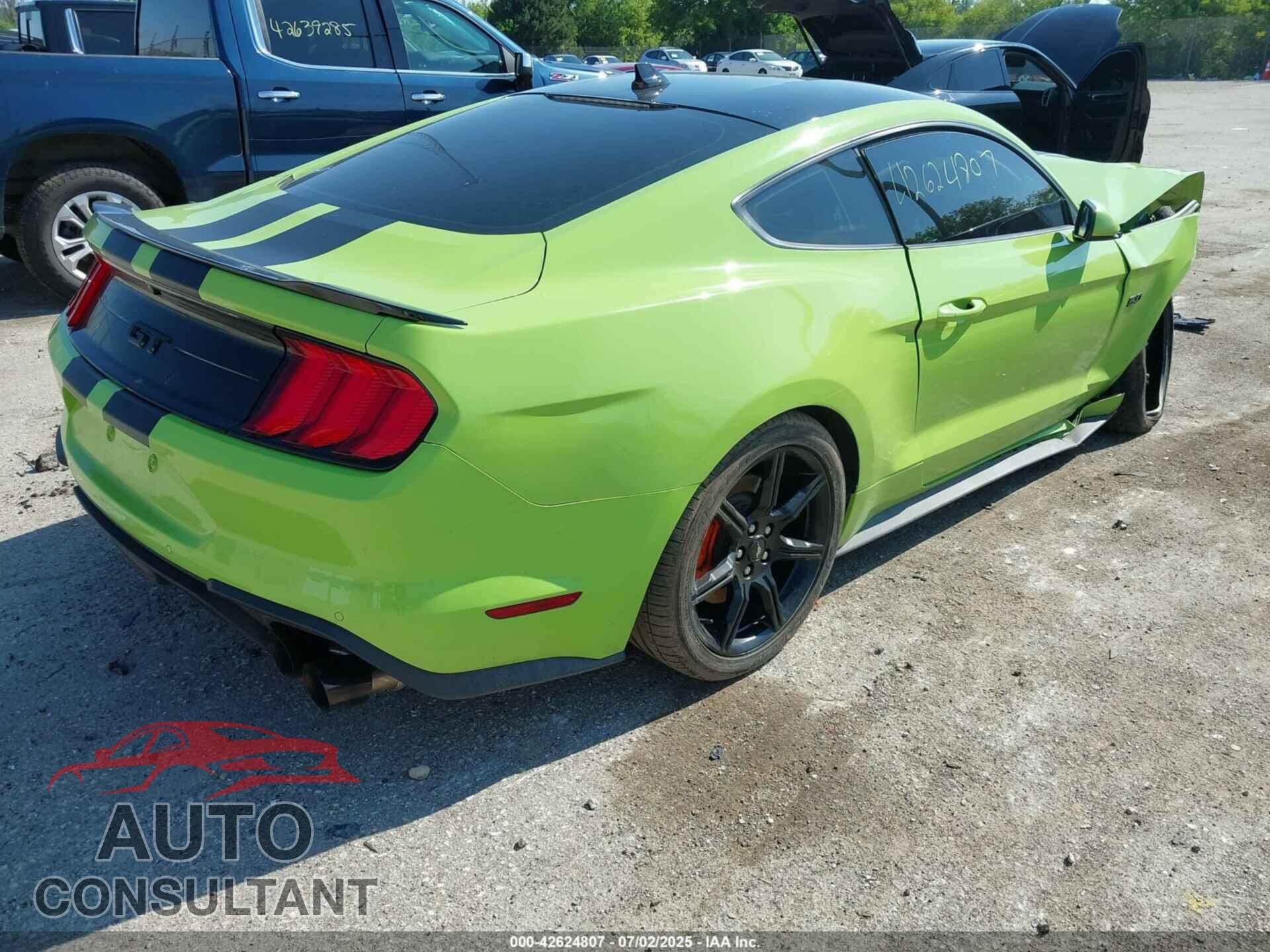 FORD MUSTANG 2020 - 1FA6P8CF2L5159040