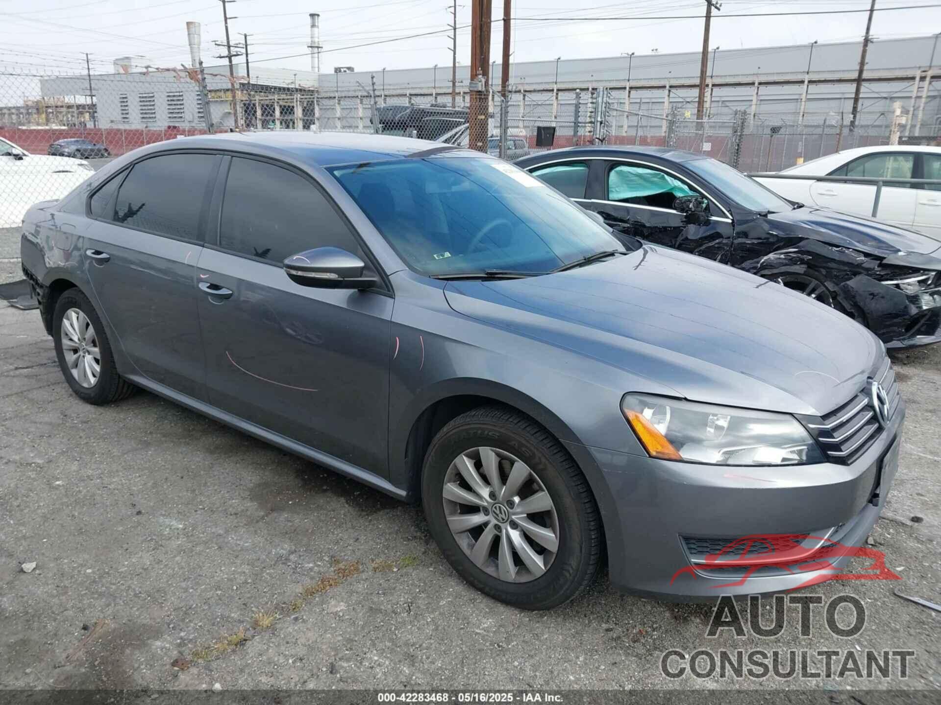 VOLKSWAGEN PASSAT 2012 - 1VWAP7A3XCC096172