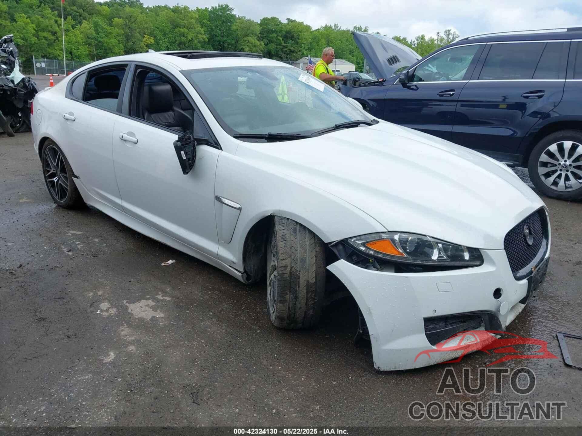 JAGUAR XF 2015 - SAJWJ0FF6F8U77420