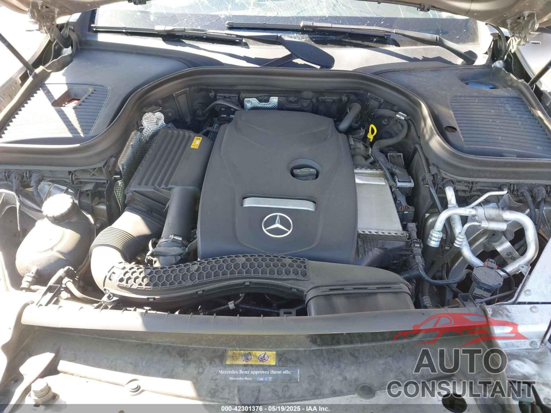 MERCEDES-BENZ GLC 300 2019 - WDC0G4KB9KF606523