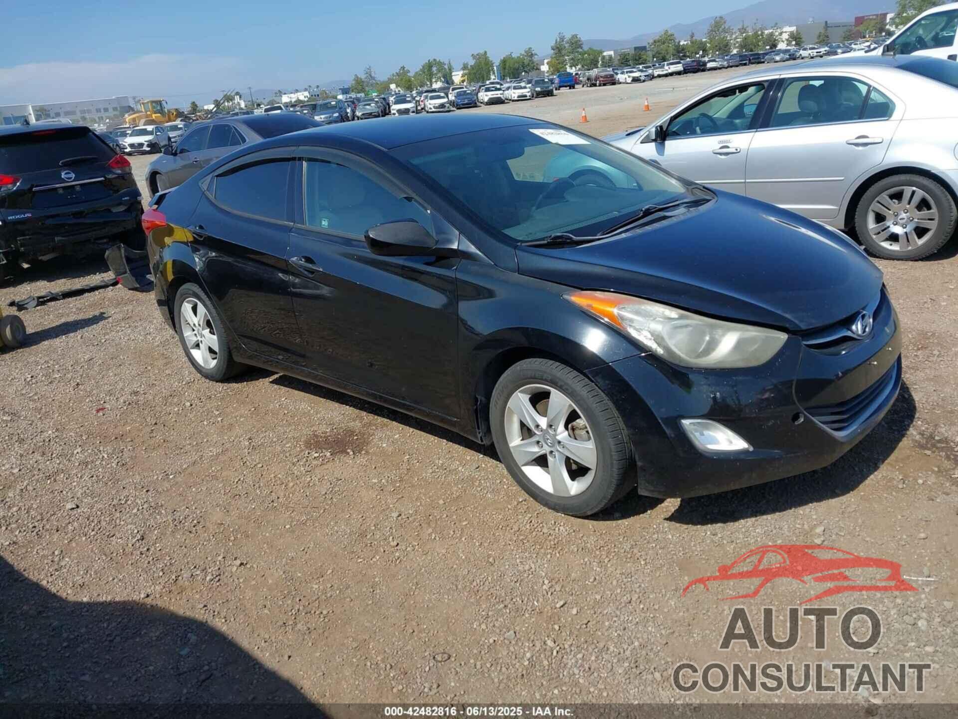 HYUNDAI ELANTRA 2013 - KMHDH4AE5DU895104