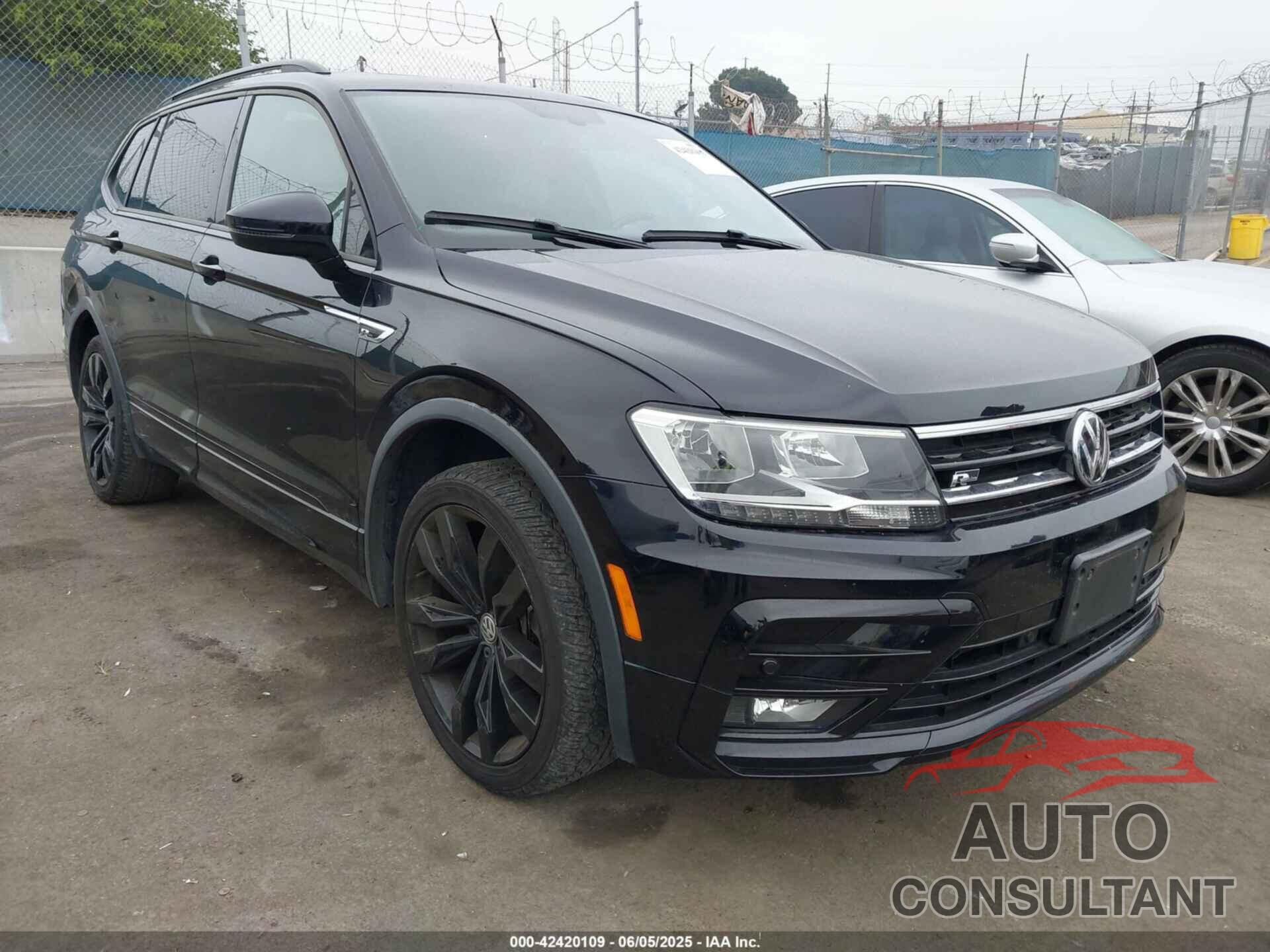 VOLKSWAGEN TIGUAN 2020 - 3VV3B7AXXLM105157