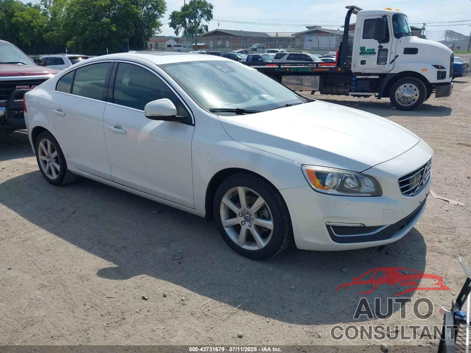 VOLVO S60 2016 - YV126MFK3G2392567