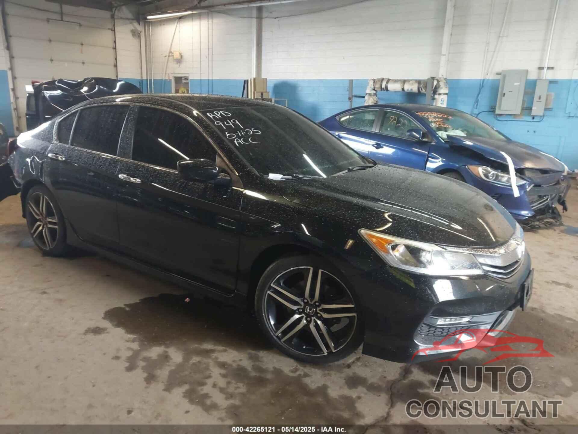 HONDA ACCORD 2017 - 1HGCR2F15HA108930