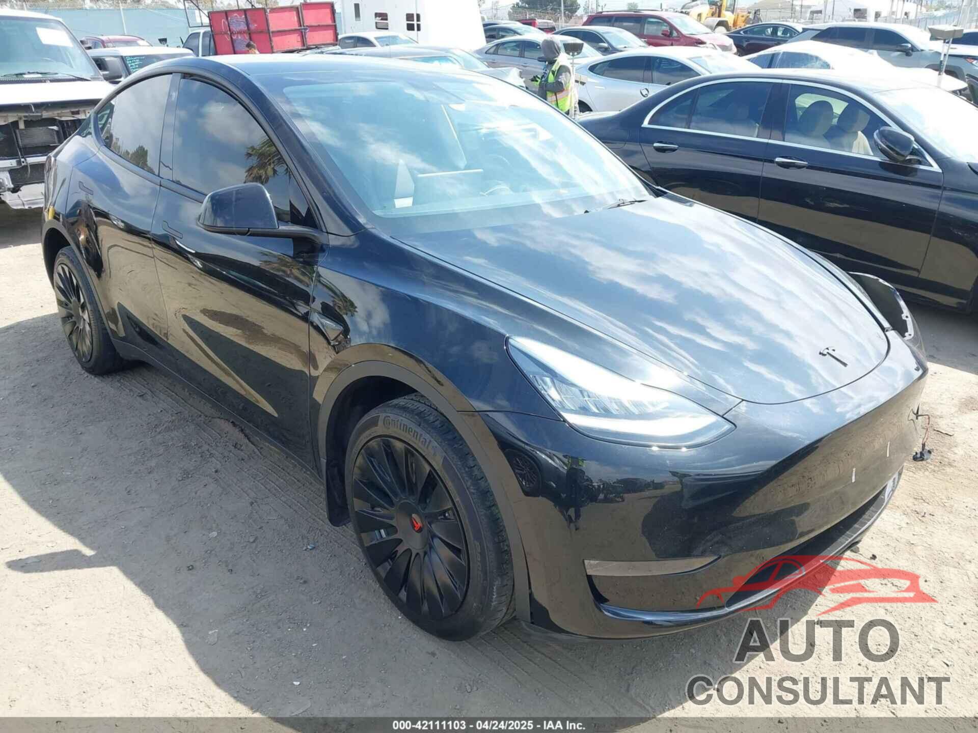 TESLA MODEL Y 2023 - 7SAYGDEE4PA073166