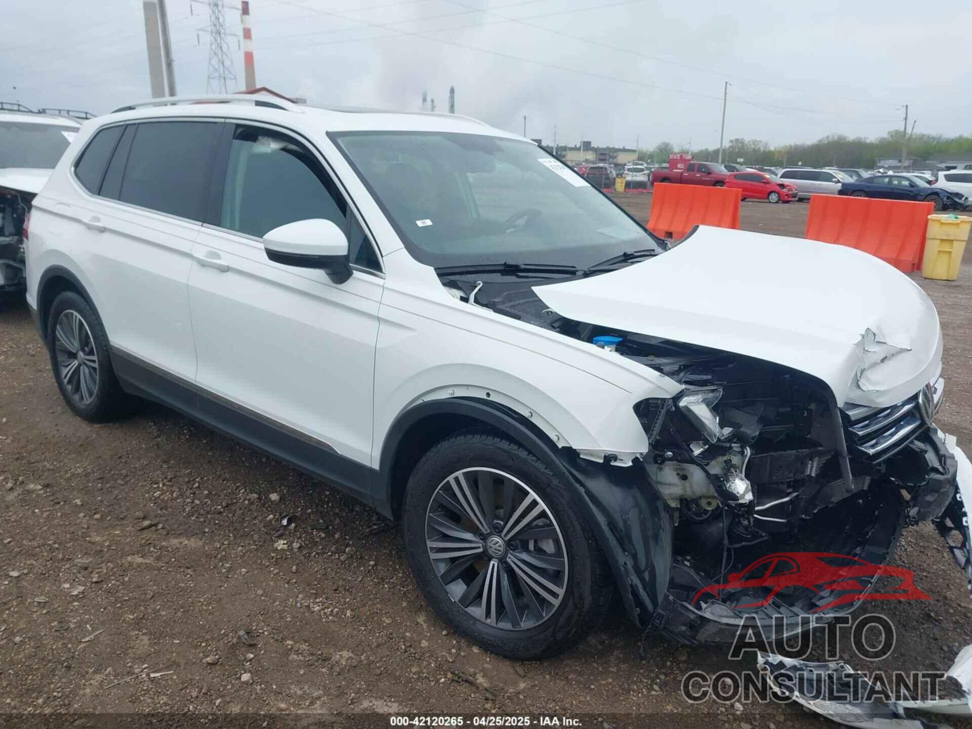 VOLKSWAGEN TIGUAN 2019 - 3VV2B7AX6KM041161
