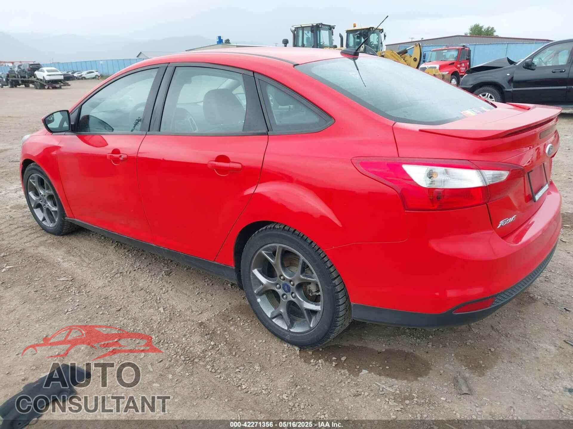 FORD FOCUS 2014 - 1FADP3F2XEL302740