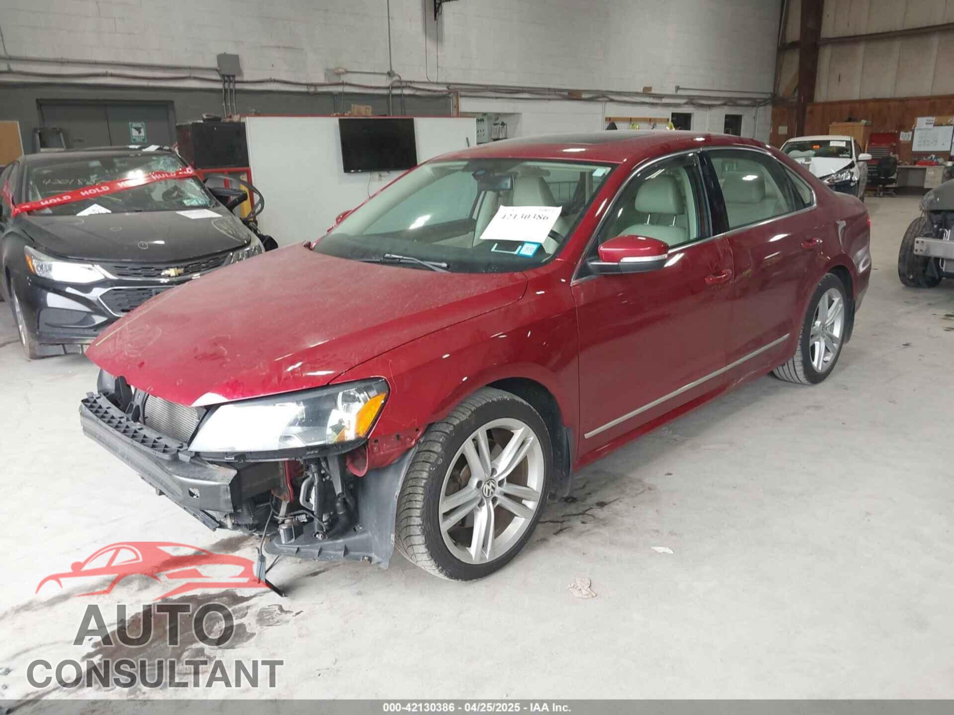 VOLKSWAGEN PASSAT 2015 - 1VWCT7A30FC120780