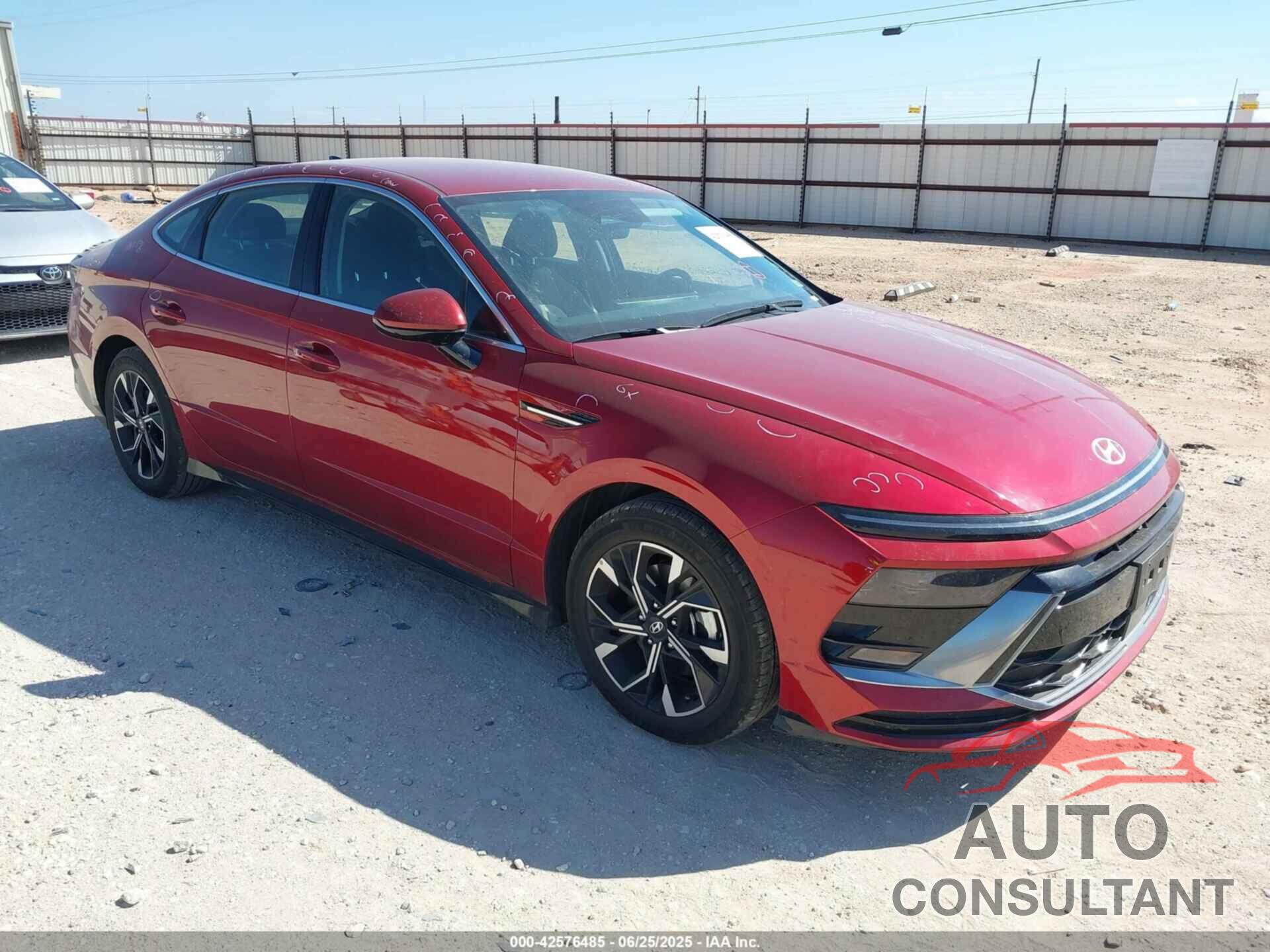 HYUNDAI SONATA 2025 - KMHL64JA0SA438083