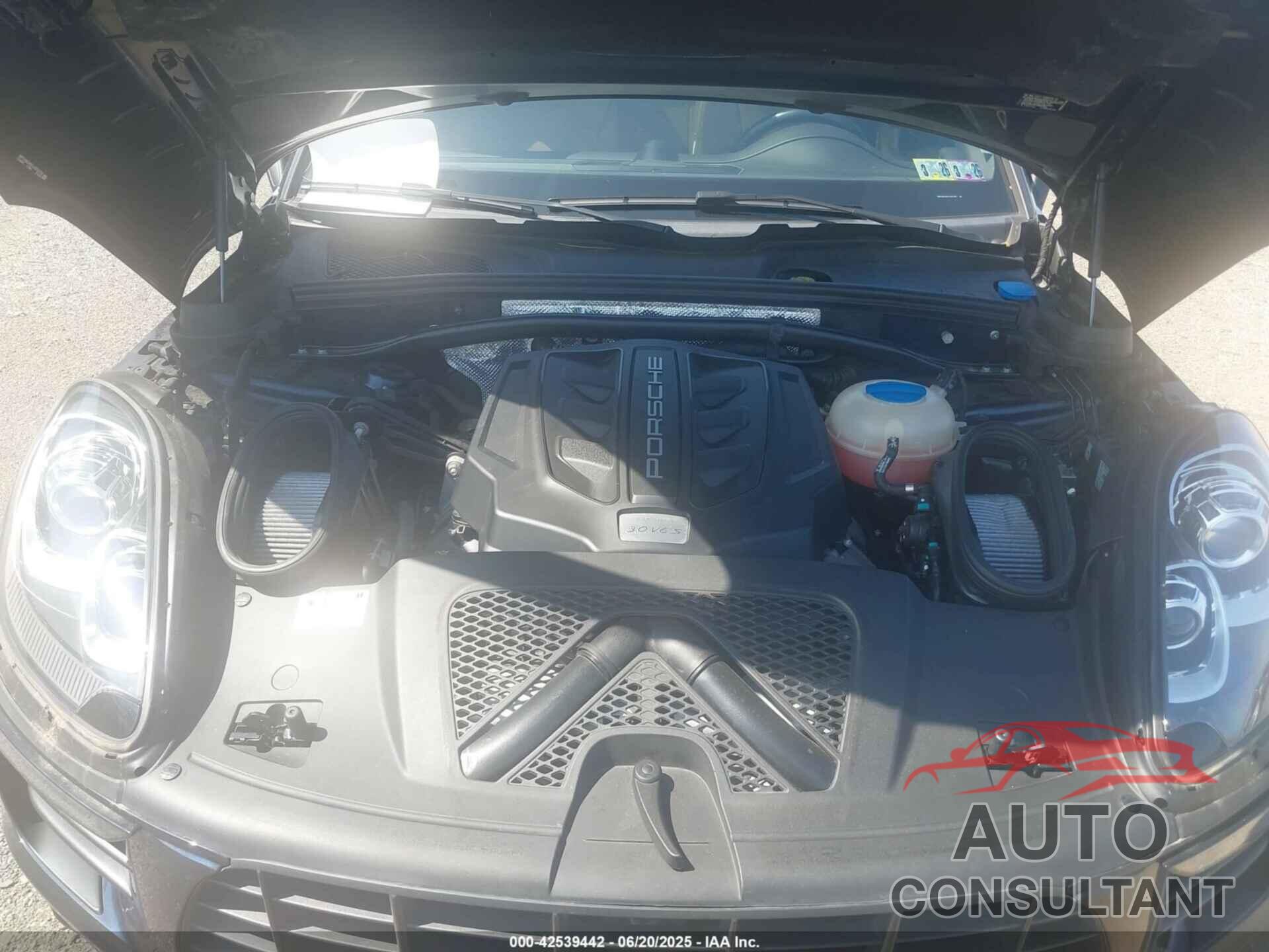 PORSCHE MACAN 2018 - WP1AB2A50JLB31206