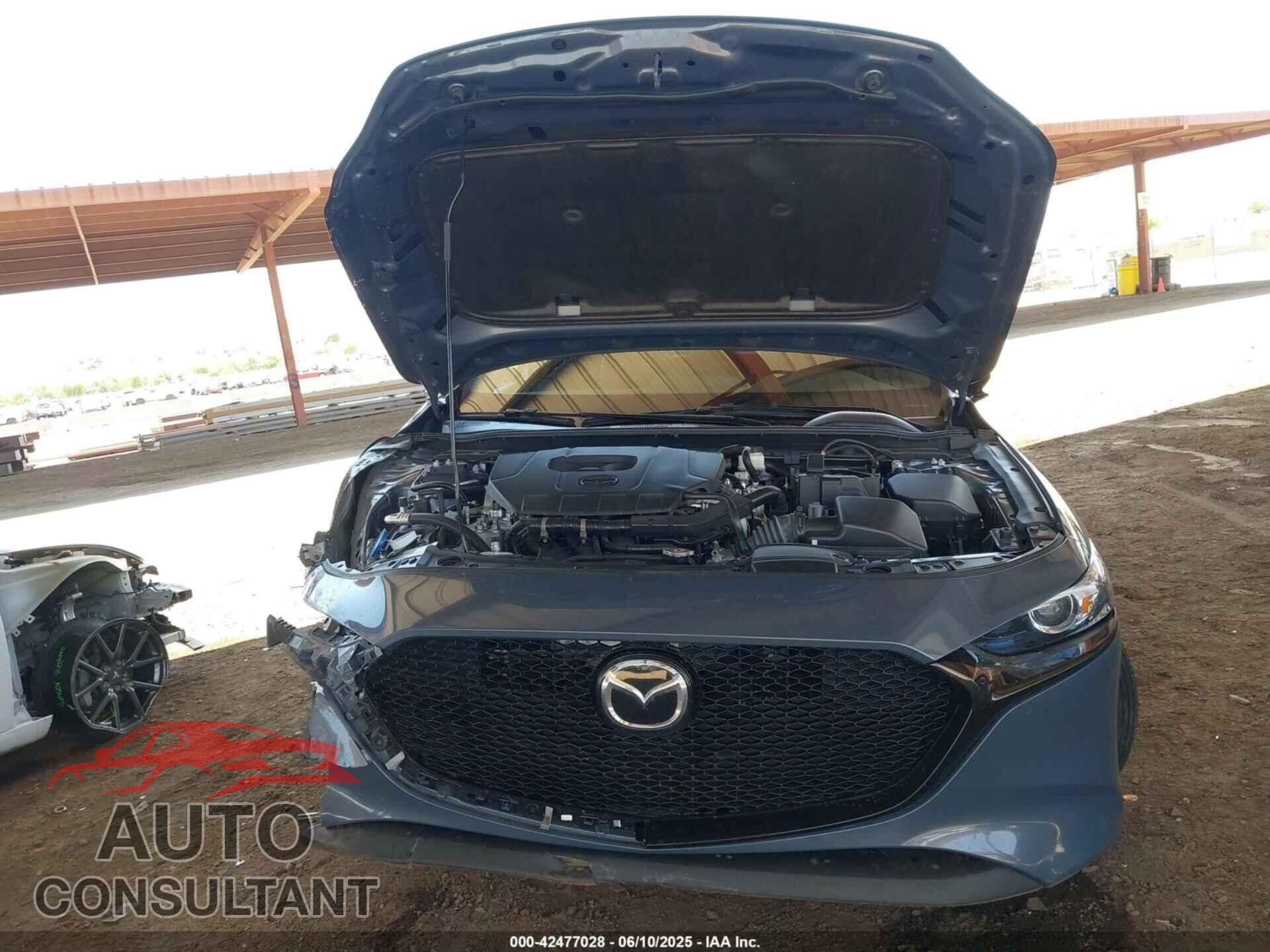 MAZDA MAZDA3 HATCHBACK 2024 - JM1BPBLM8R1650524