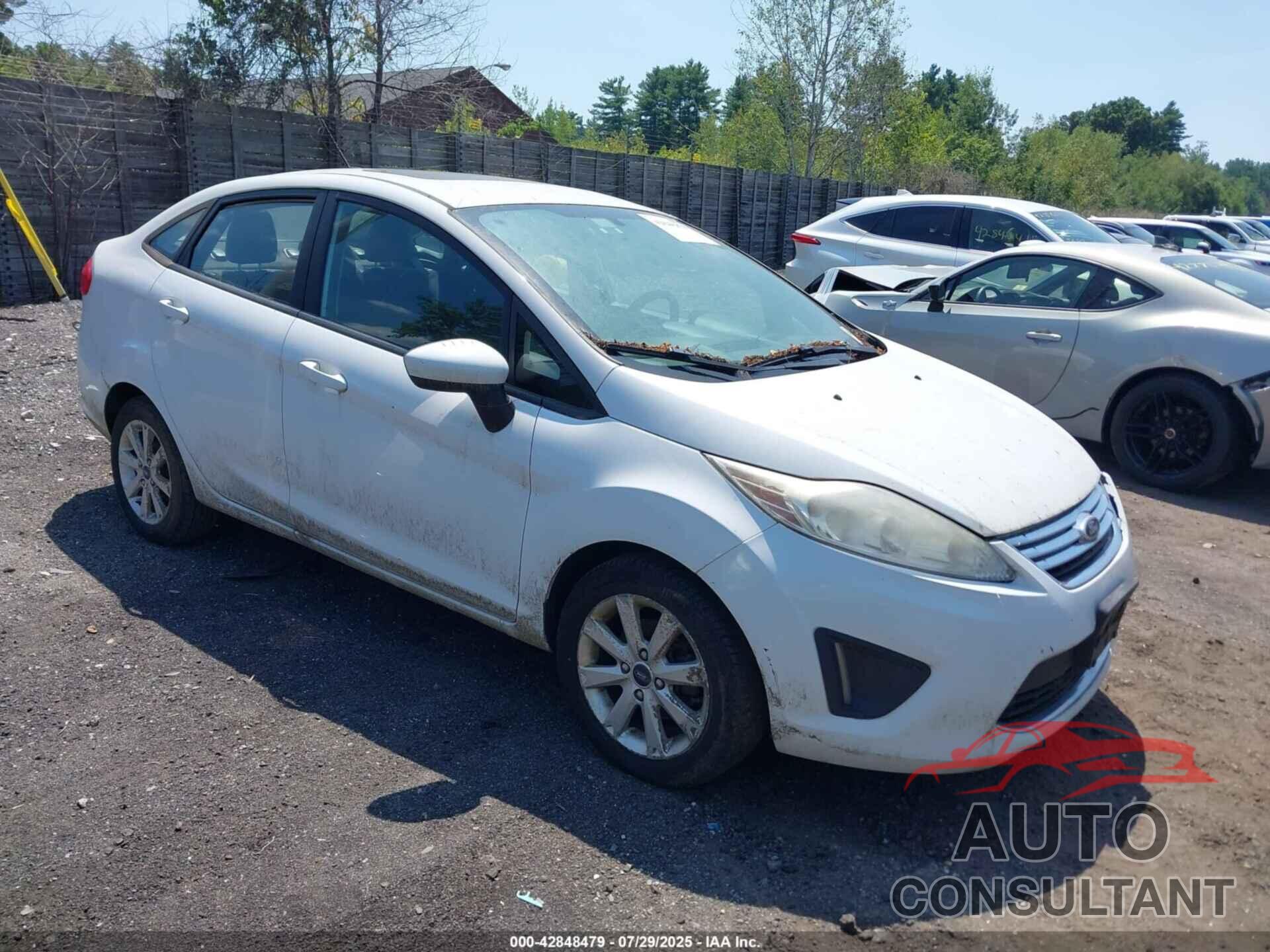 FORD FIESTA 2012 - 3FADP4BJ9CM221811
