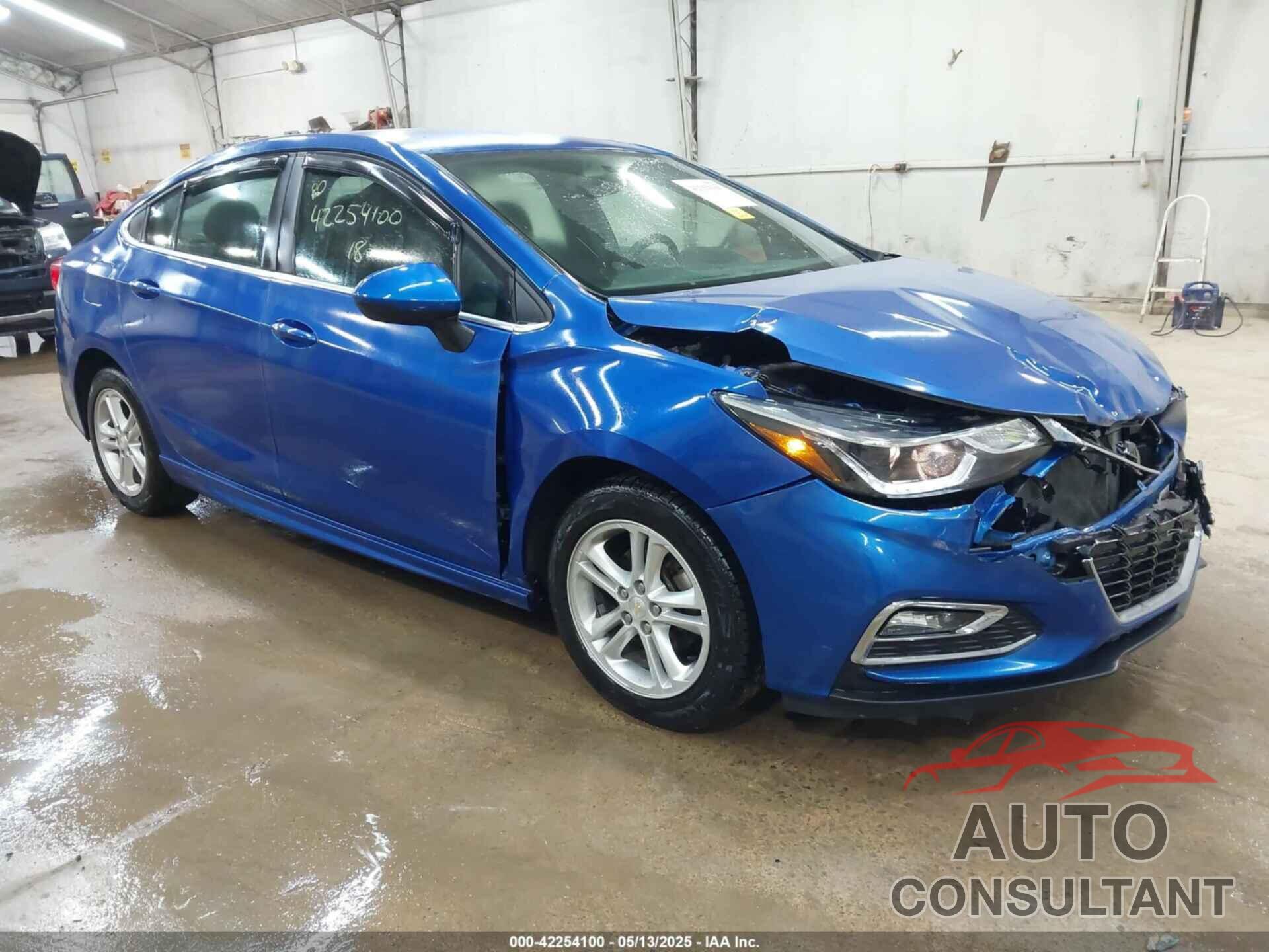 CHEVROLET CRUZE 2018 - 1G1BD5SM5J7158412