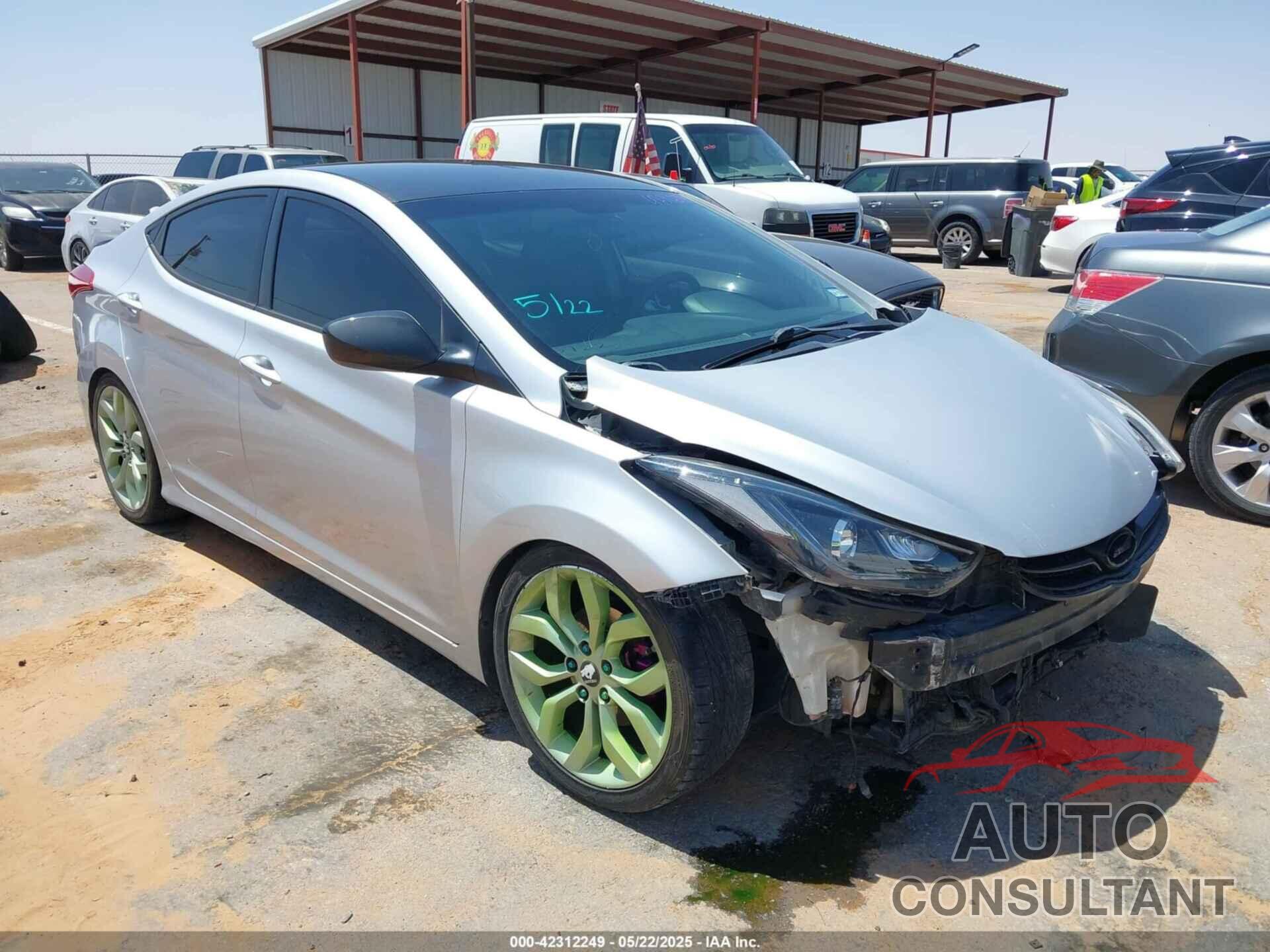 HYUNDAI ELANTRA 2013 - KMHDH4AE7DU589036