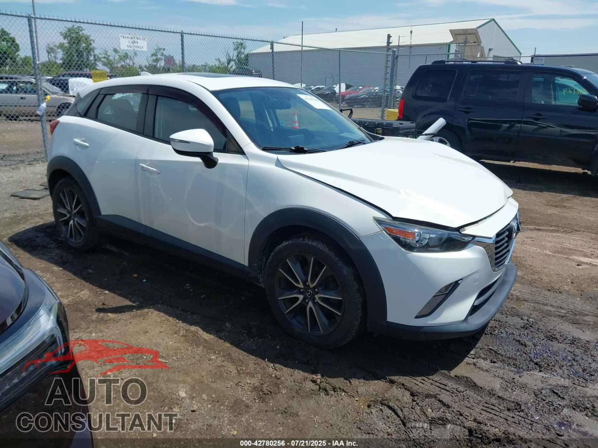 MAZDA CX-3 2017 - JM1DKFC79H0147209