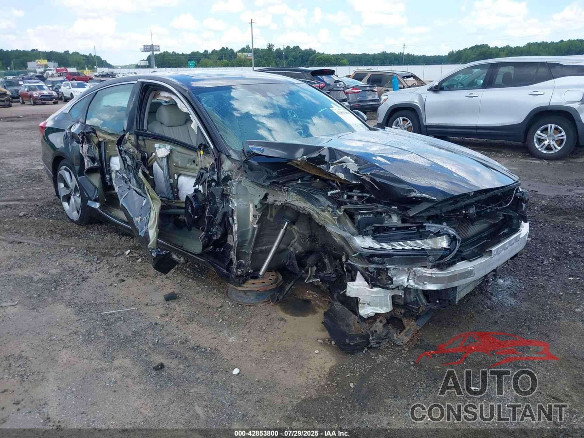 HONDA ACCORD 2018 - 1HGCV1F95JA082718