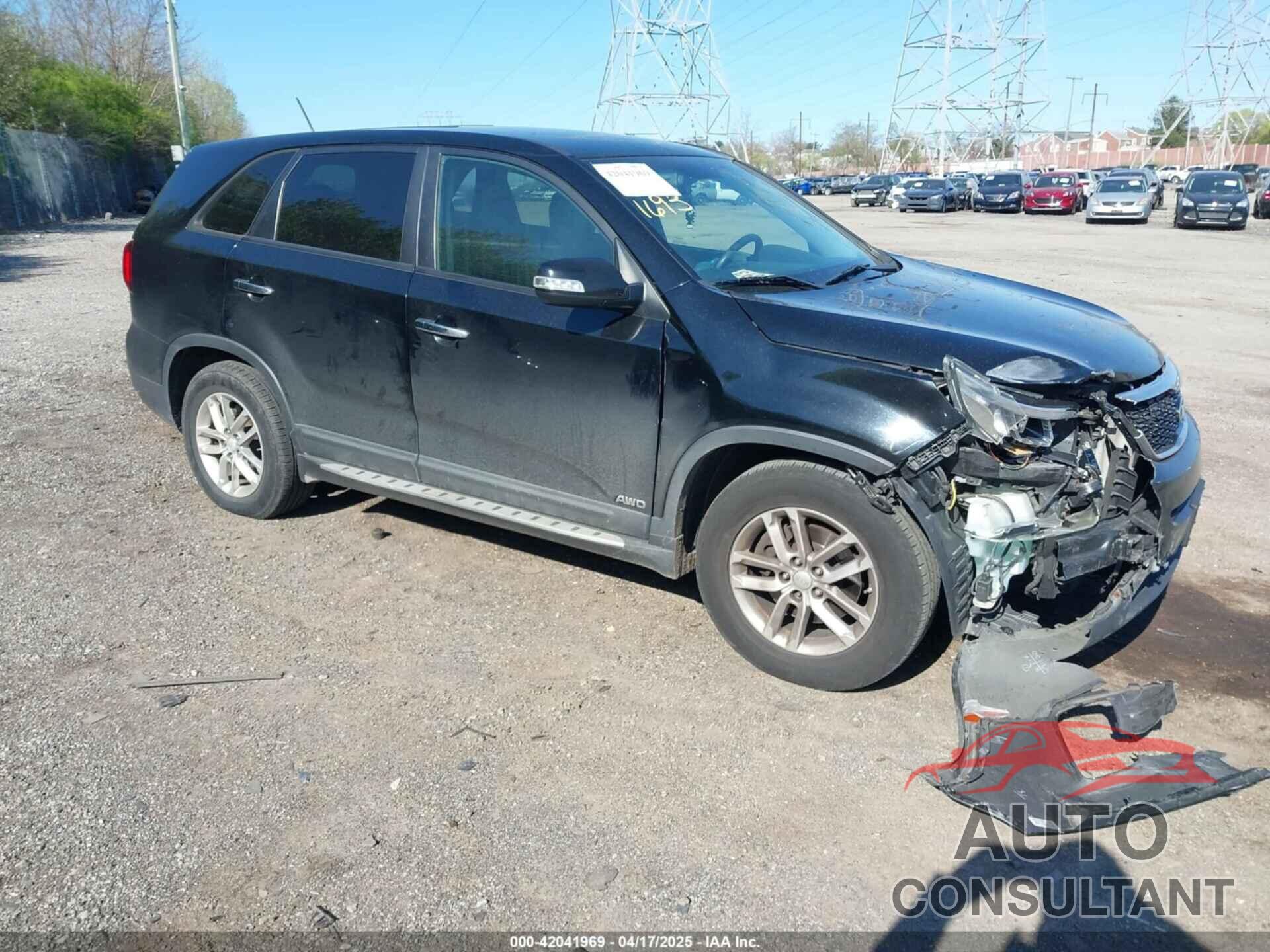 KIA SORENTO 2015 - 5XYKTCA63FG614211