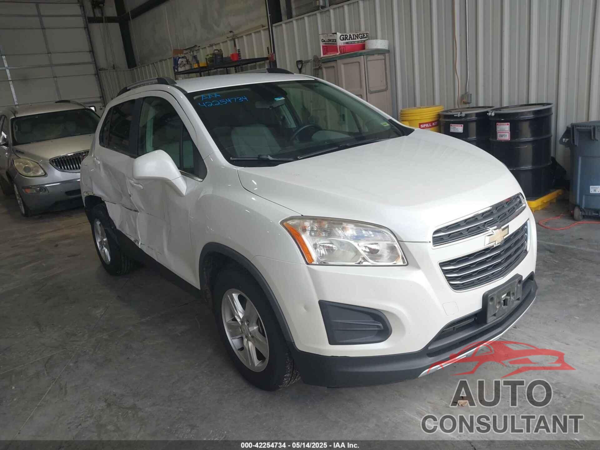 CHEVROLET TRAX 2015 - KL7CJLSB7FB211376