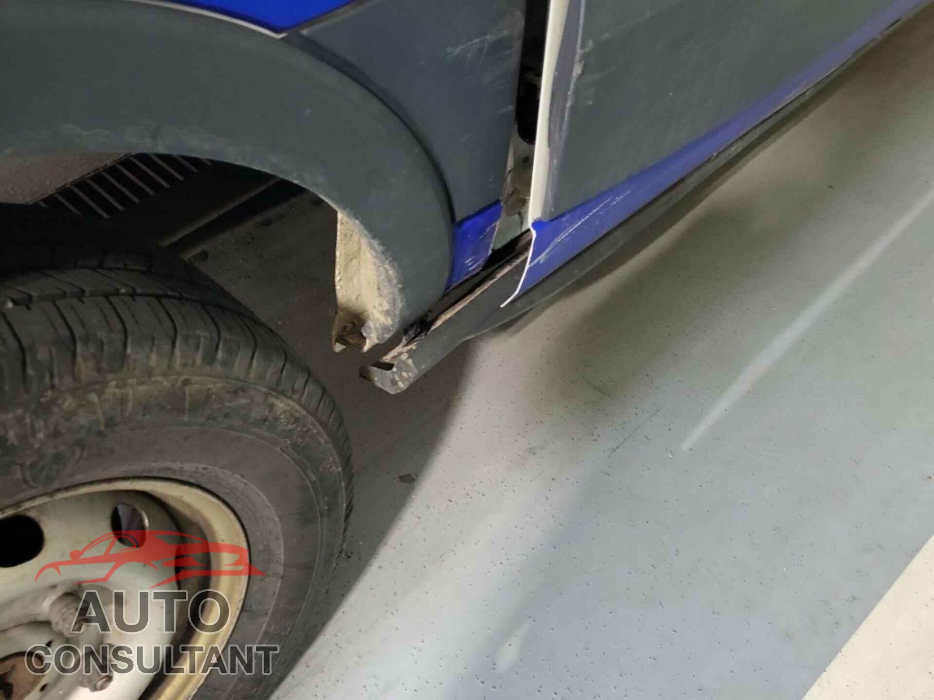 FORD TRANSIT 2017 - 1FTYR1CM2HKB33811