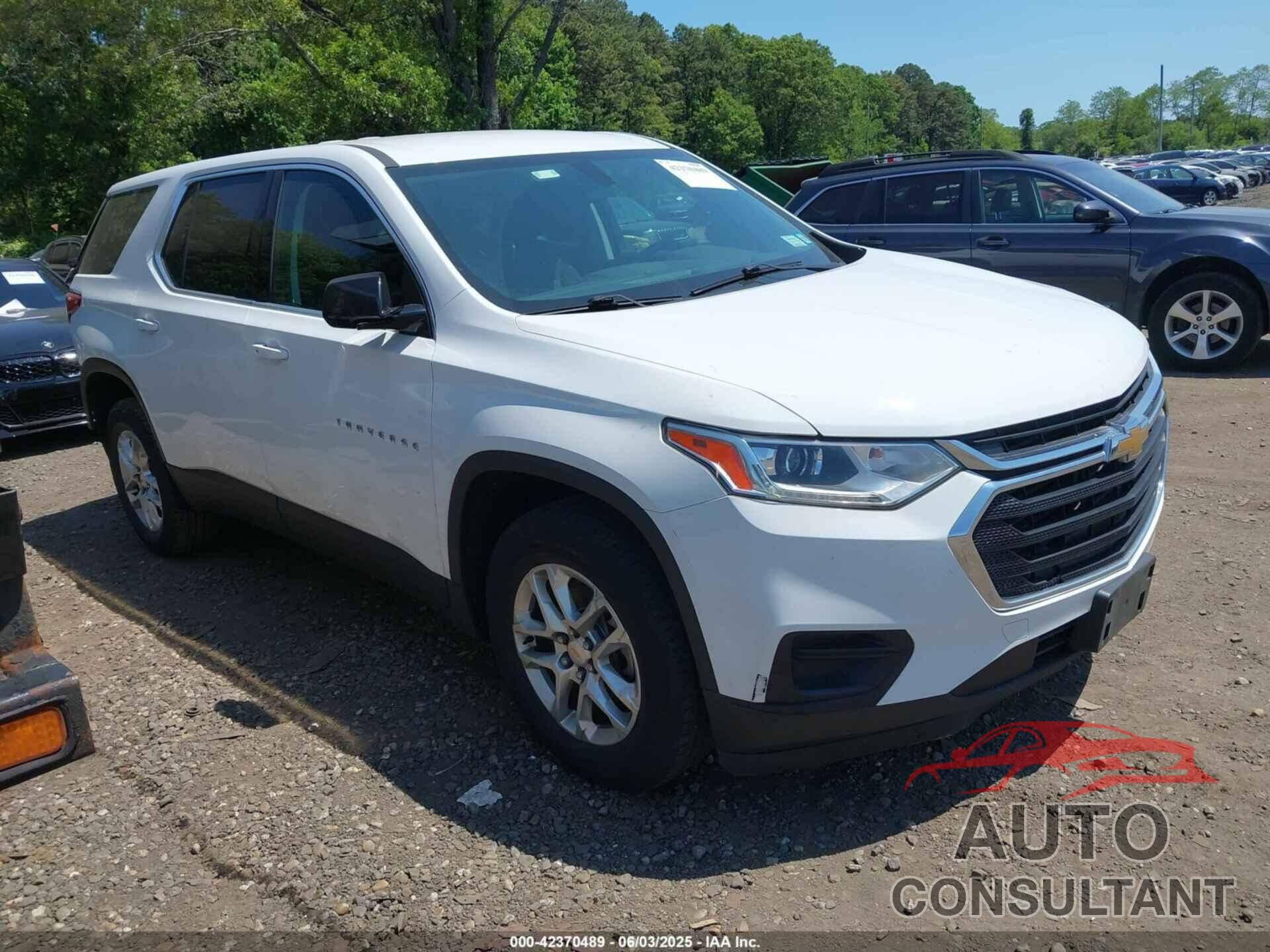 CHEVROLET TRAVERSE 2018 - 1GNEVFKW9JJ284484