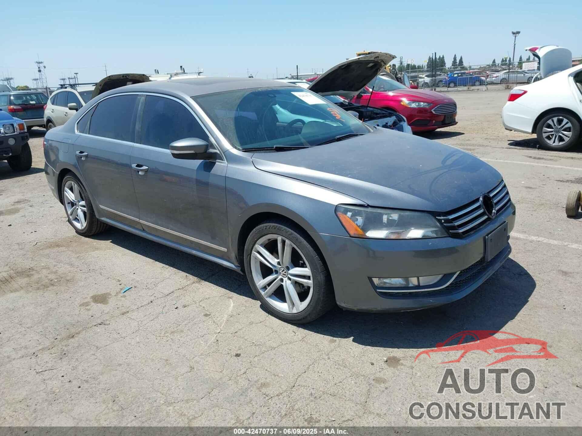 VOLKSWAGEN PASSAT 2013 - 1VWCN7A31DC139863