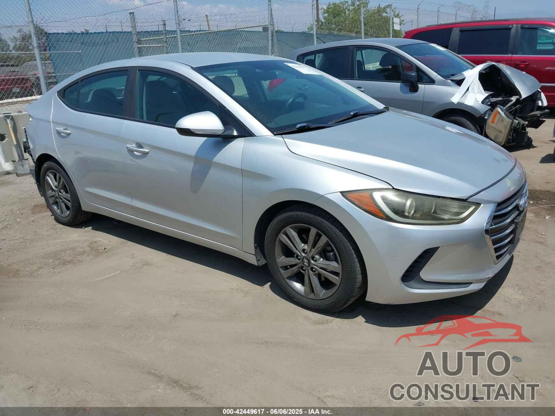 HYUNDAI ELANTRA 2018 - 5NPD84LF2JH240317