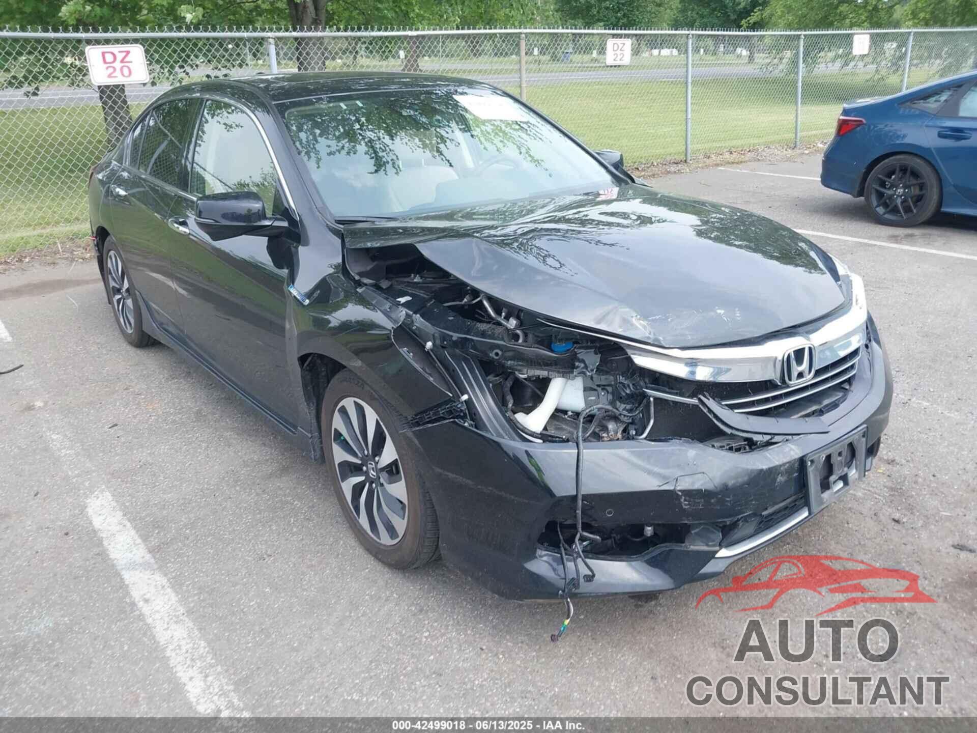 HONDA ACCORD HYBRID 2017 - JHMCR6F77HC029546