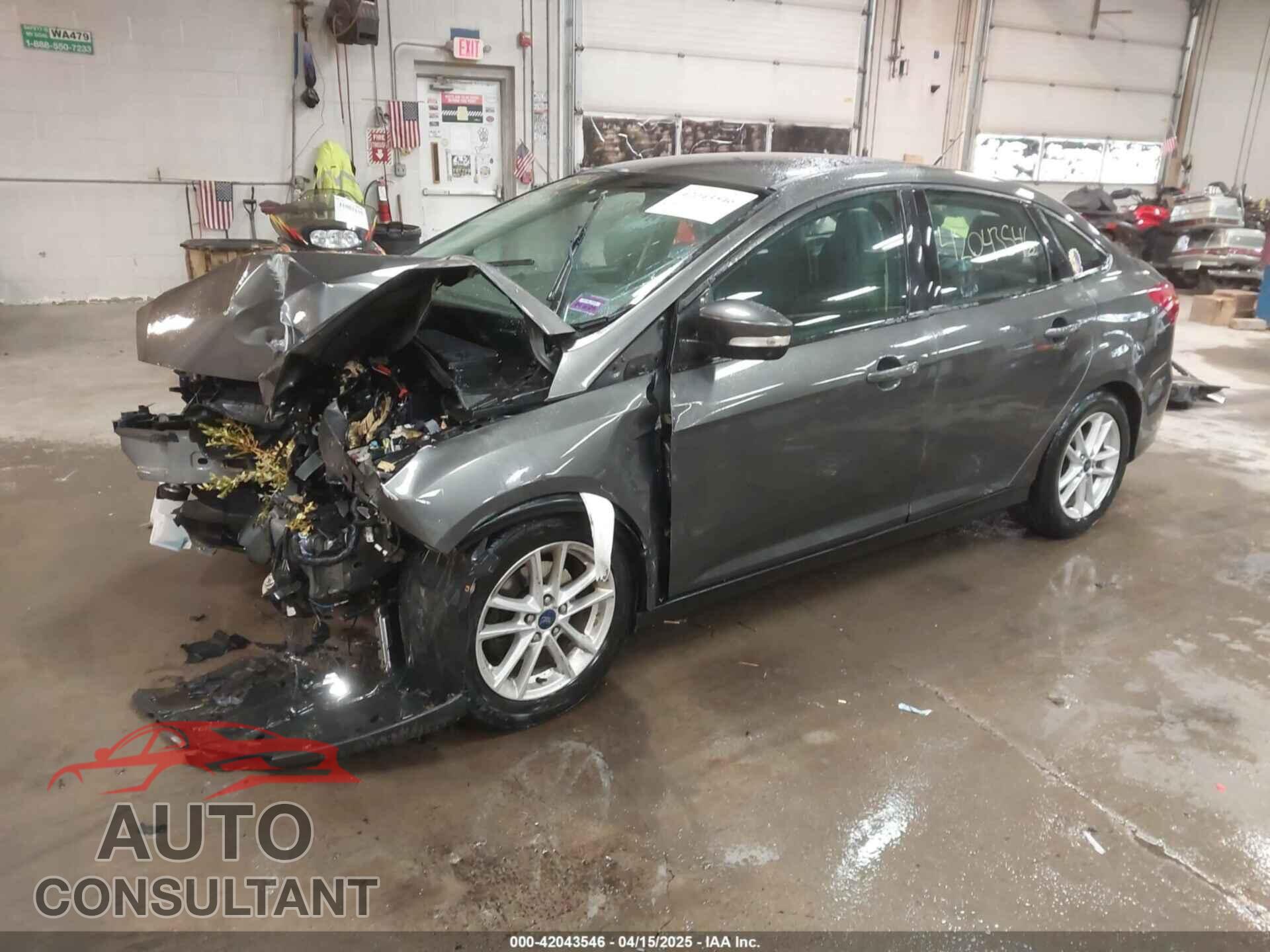 FORD FOCUS 2016 - 1FADP3F21GL247906