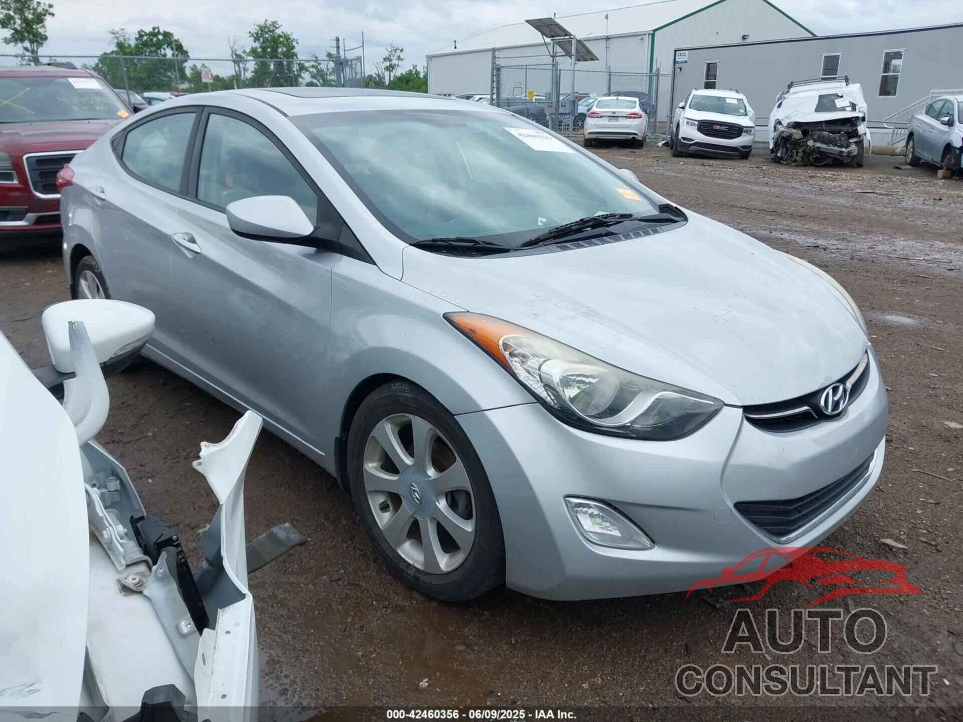 HYUNDAI ELANTRA 2013 - 5NPDH4AE0DH399237