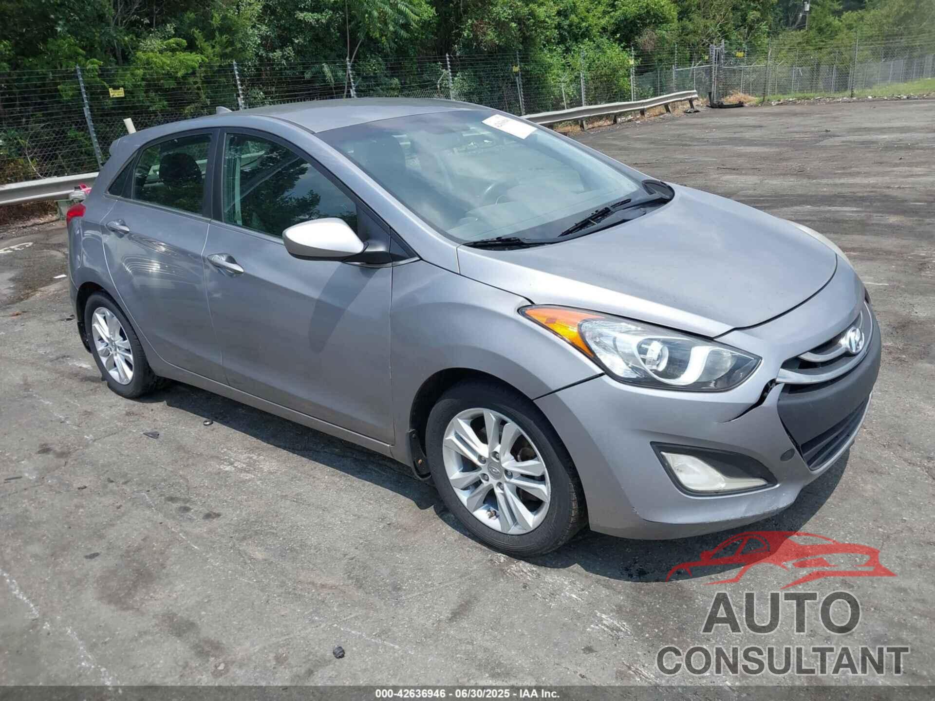 HYUNDAI ELANTRA GT 2013 - KMHD35LE5DU085408