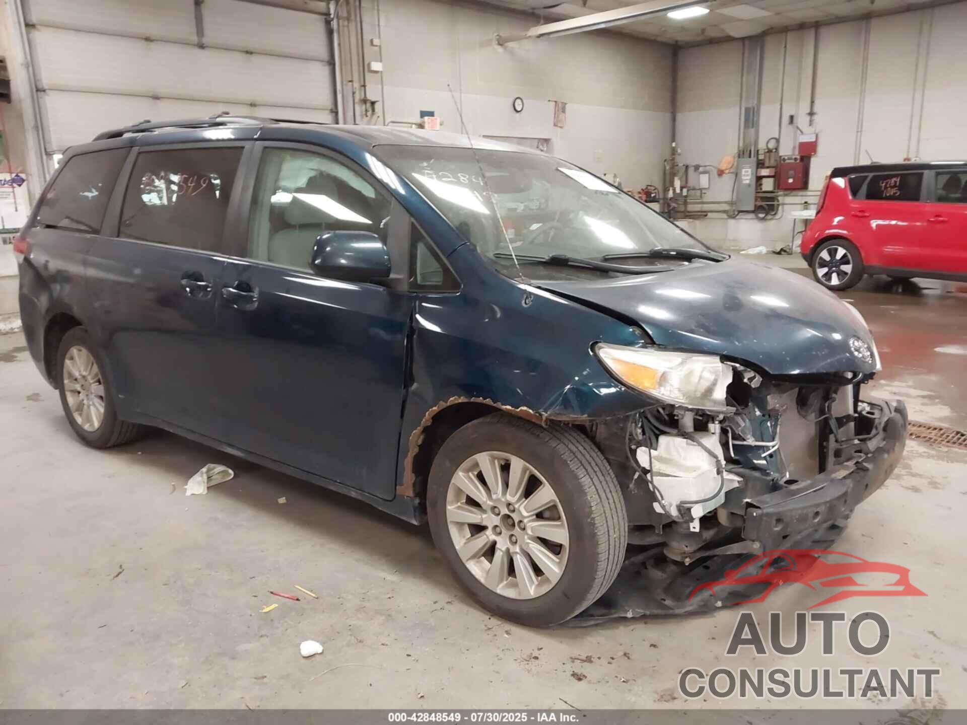 TOYOTA SIENNA 2012 - 5TDJK3DC6CS032621