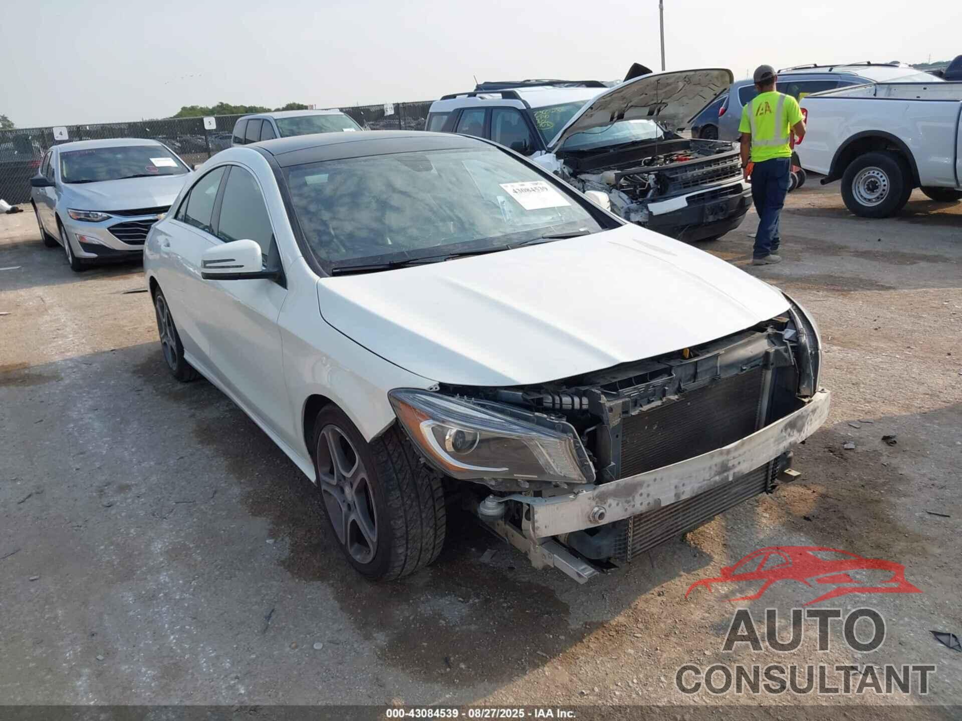 MERCEDES-BENZ CLA 250 2014 - WDDSJ4EB1EN154062