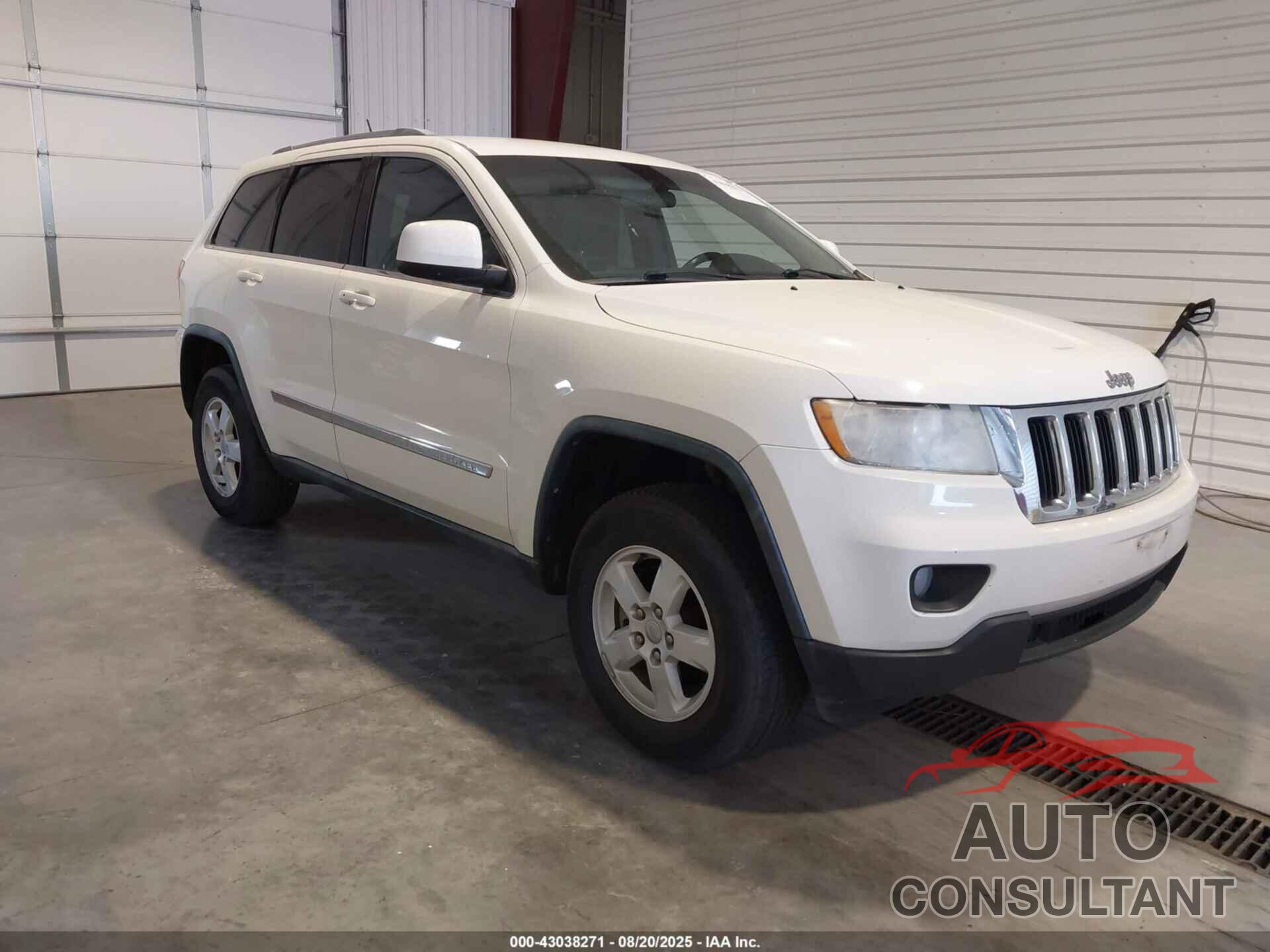 JEEP GRAND CHEROKEE 2011 - 1J4RR4GGXBC555606