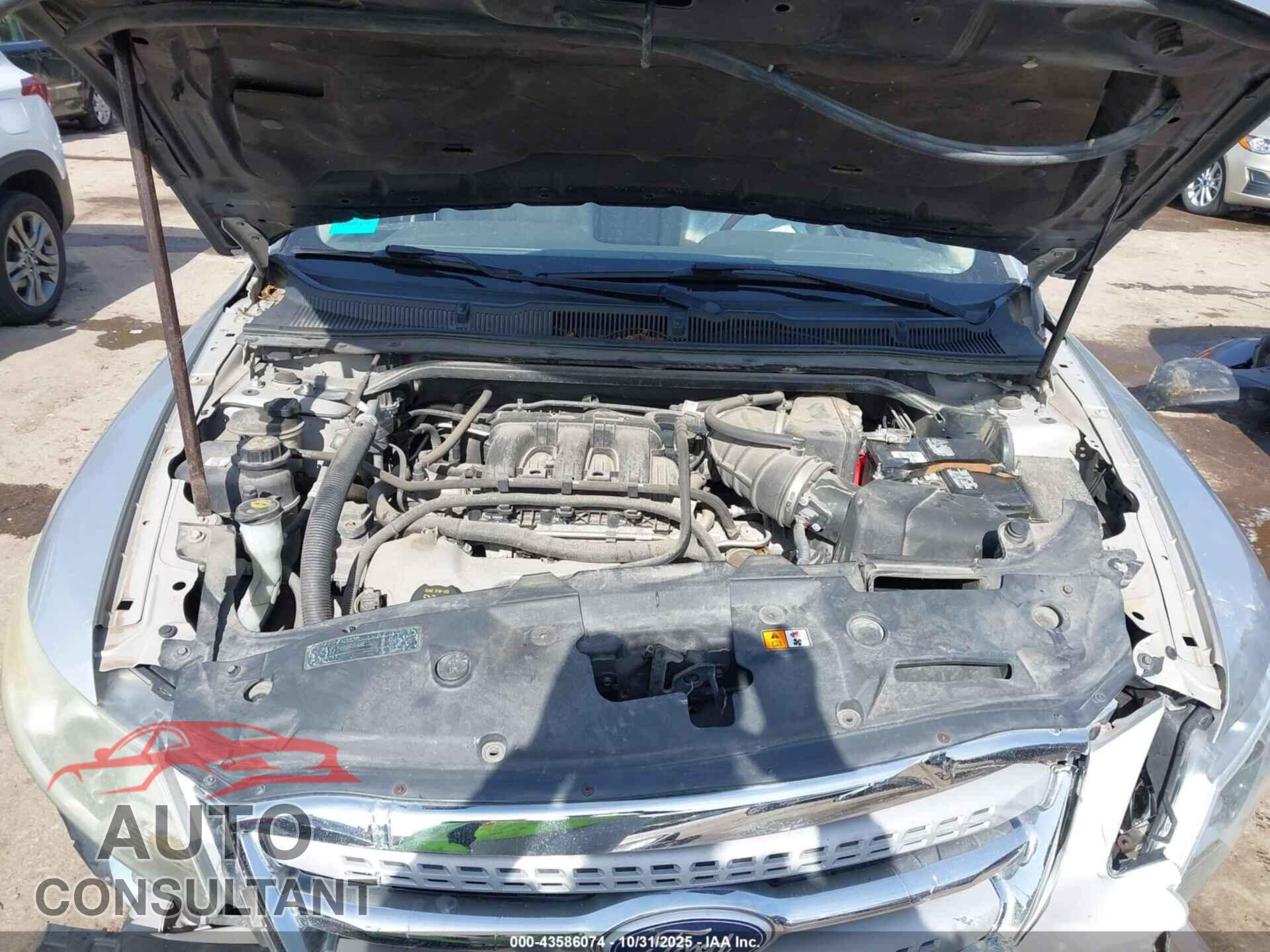 FORD TAURUS 2010 - 1FAHP2FW8AG138860