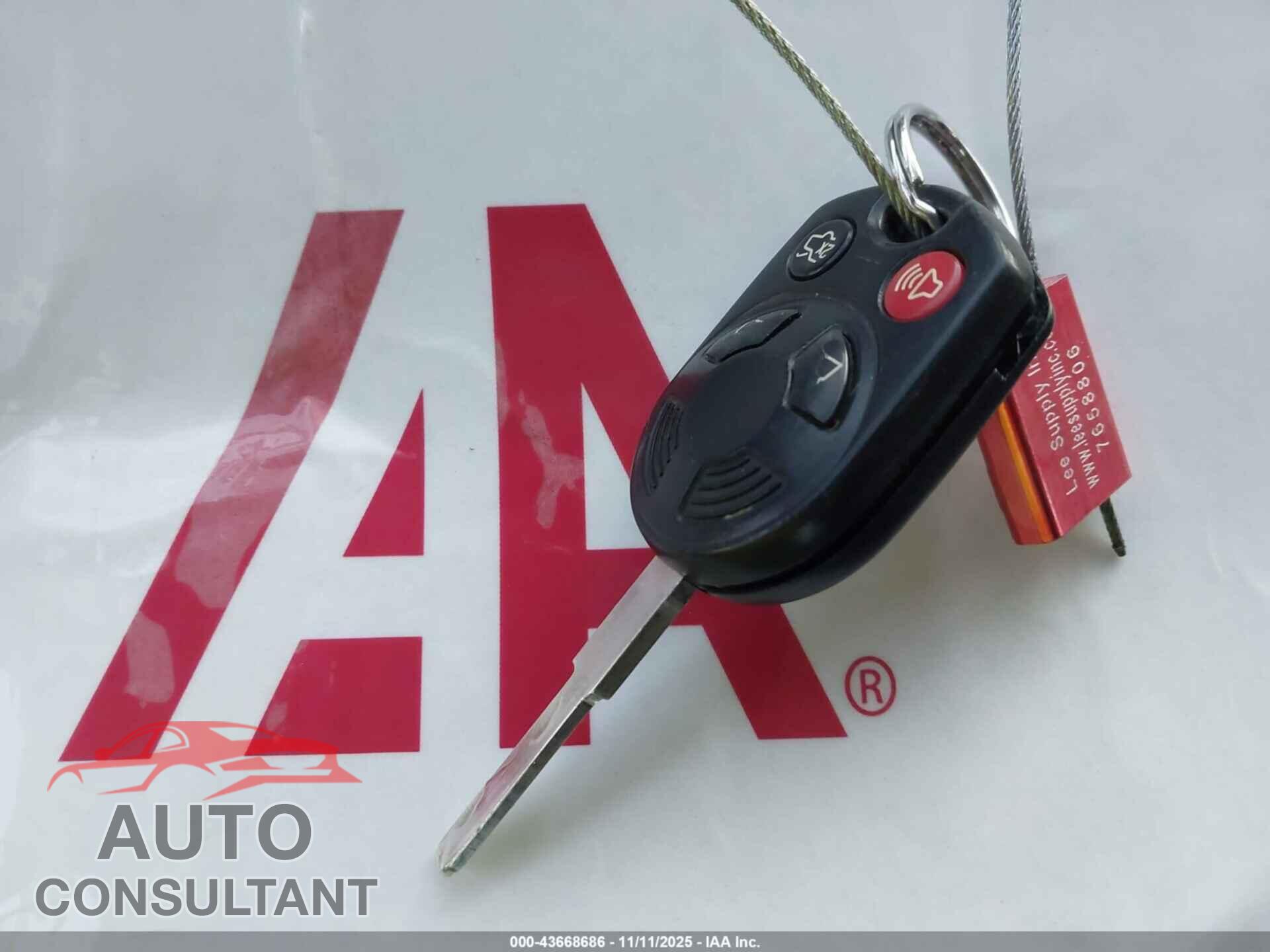 FORD FOCUS 2016 - 1FADP3F28GL342785