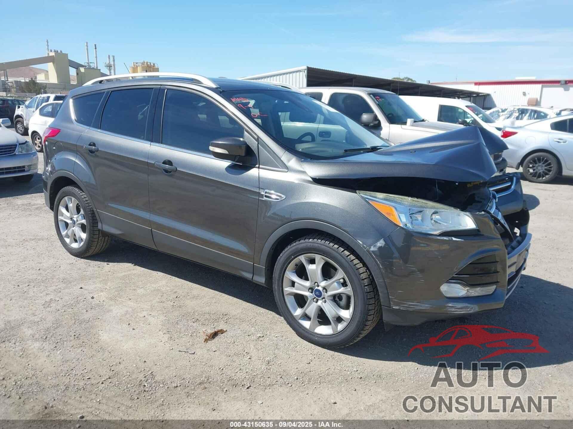 FORD ESCAPE 2016 - 1FMCU0J9XGUA12394