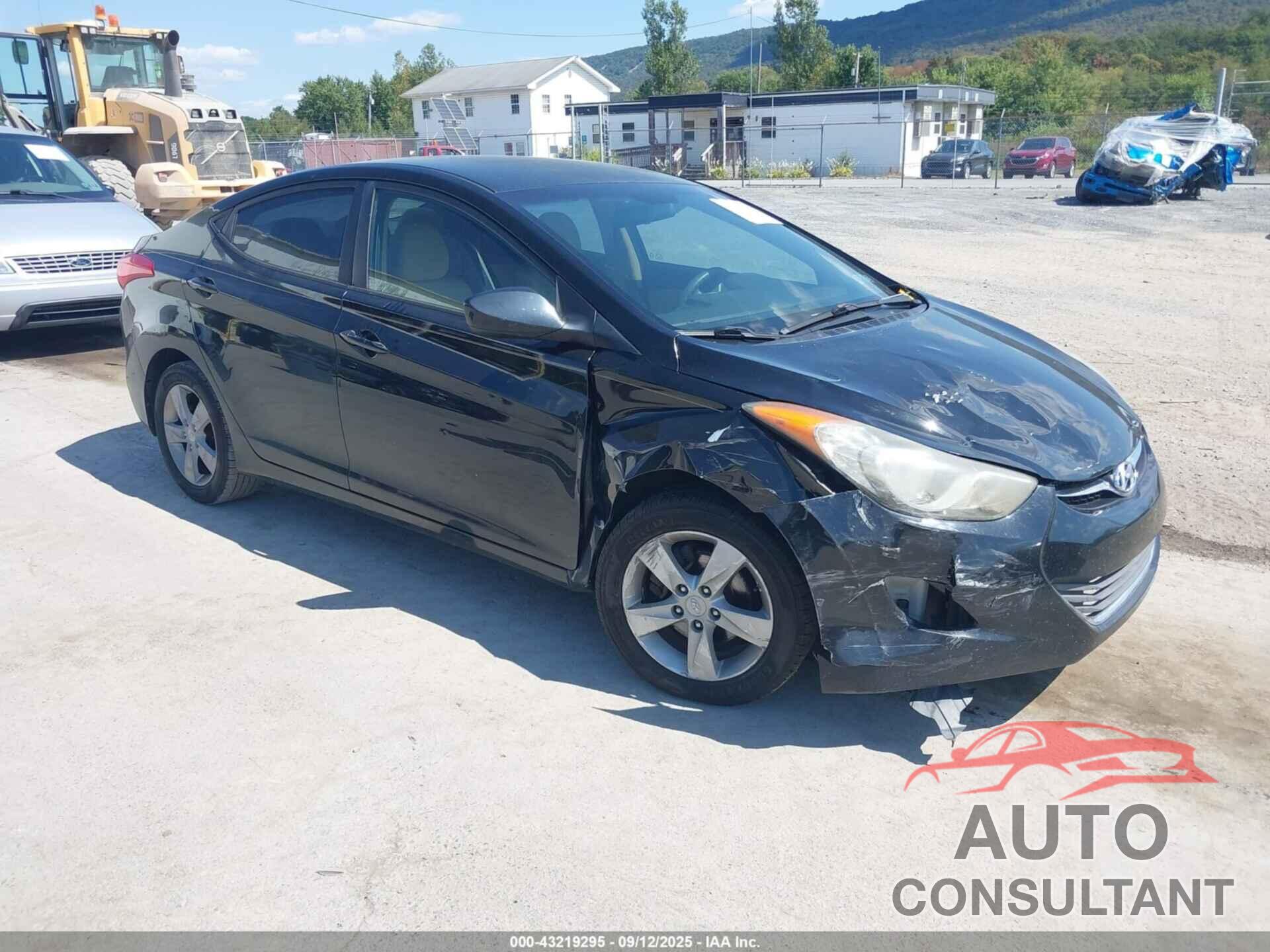 HYUNDAI ELANTRA 2011 - 5NPDH4AE0BH003577