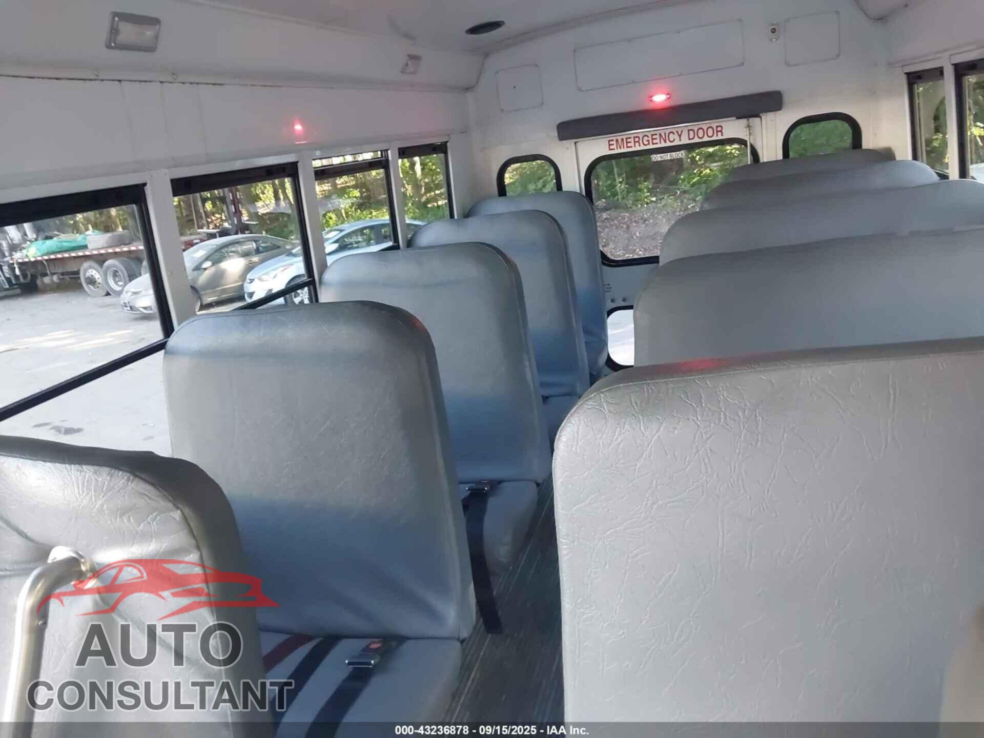 FORD E-350 CUTAWAY 2015 - 1FDEE3FL0FDA35242