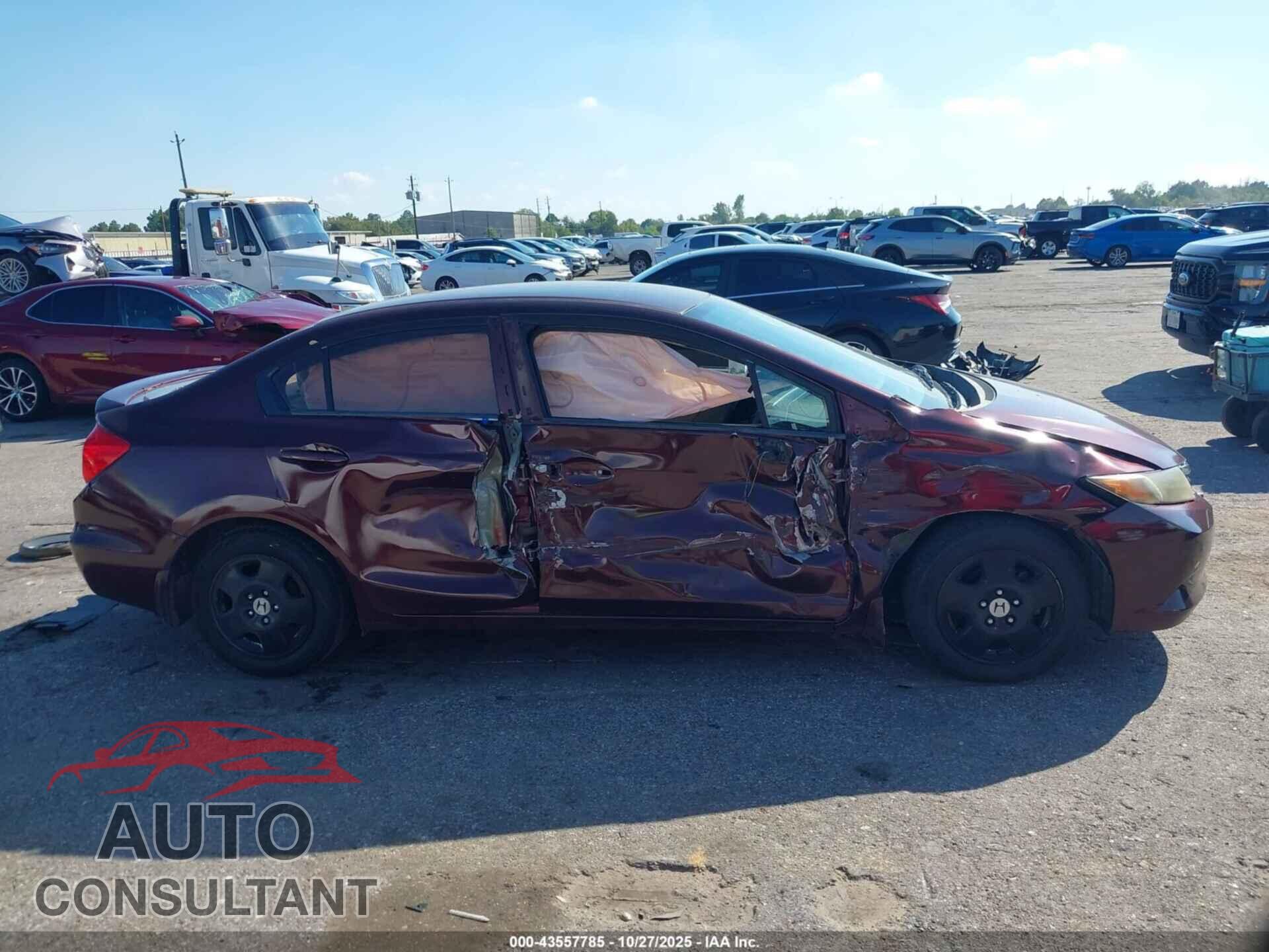 HONDA CIVIC 2012 - 2HGFB2F57CH558528